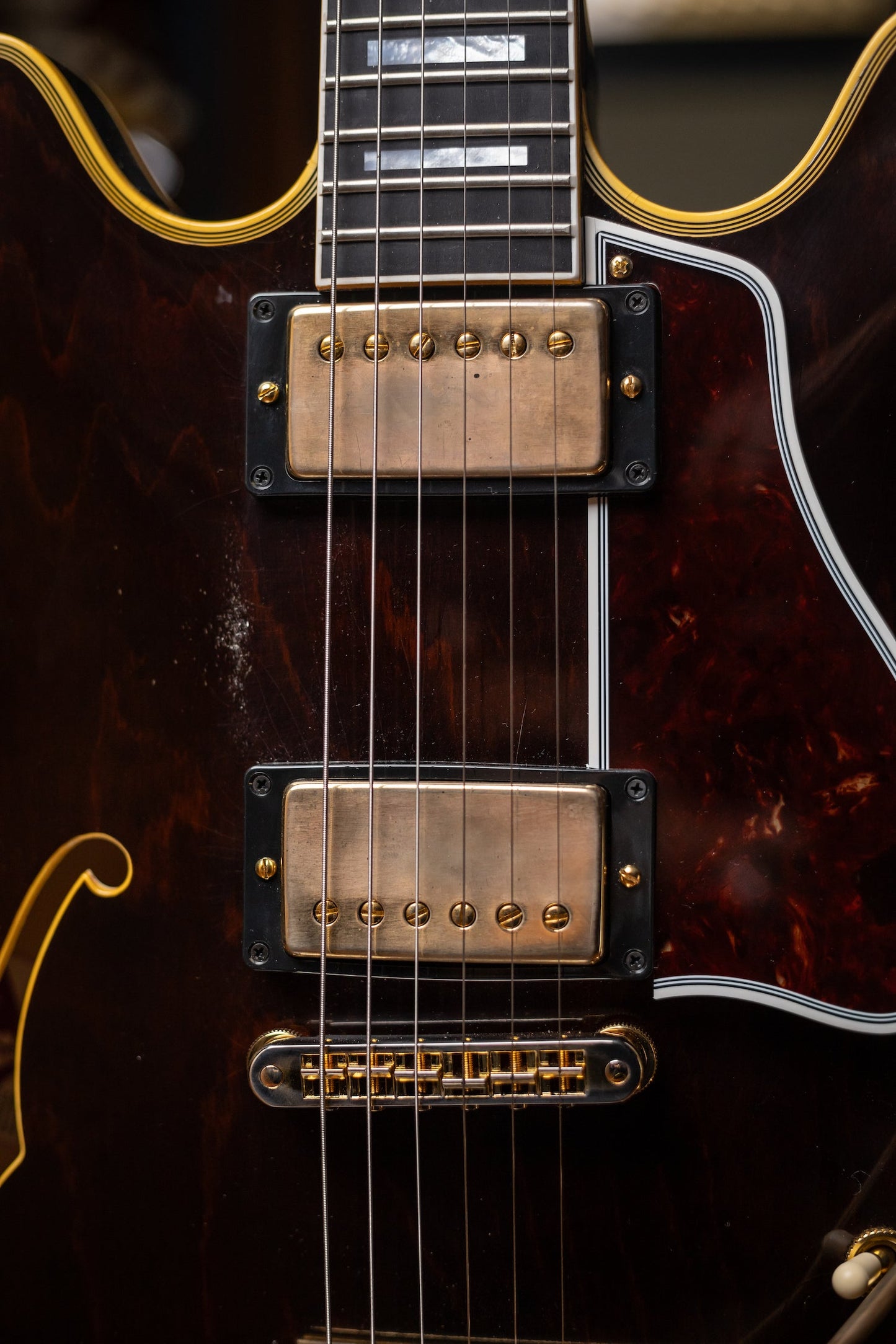 Gibson Custom Shop Limited Edition Murphy Lab Light Aged B.B King “Rumble In The Jungle” 1974 ES-355 Electric Guitar - Walnut