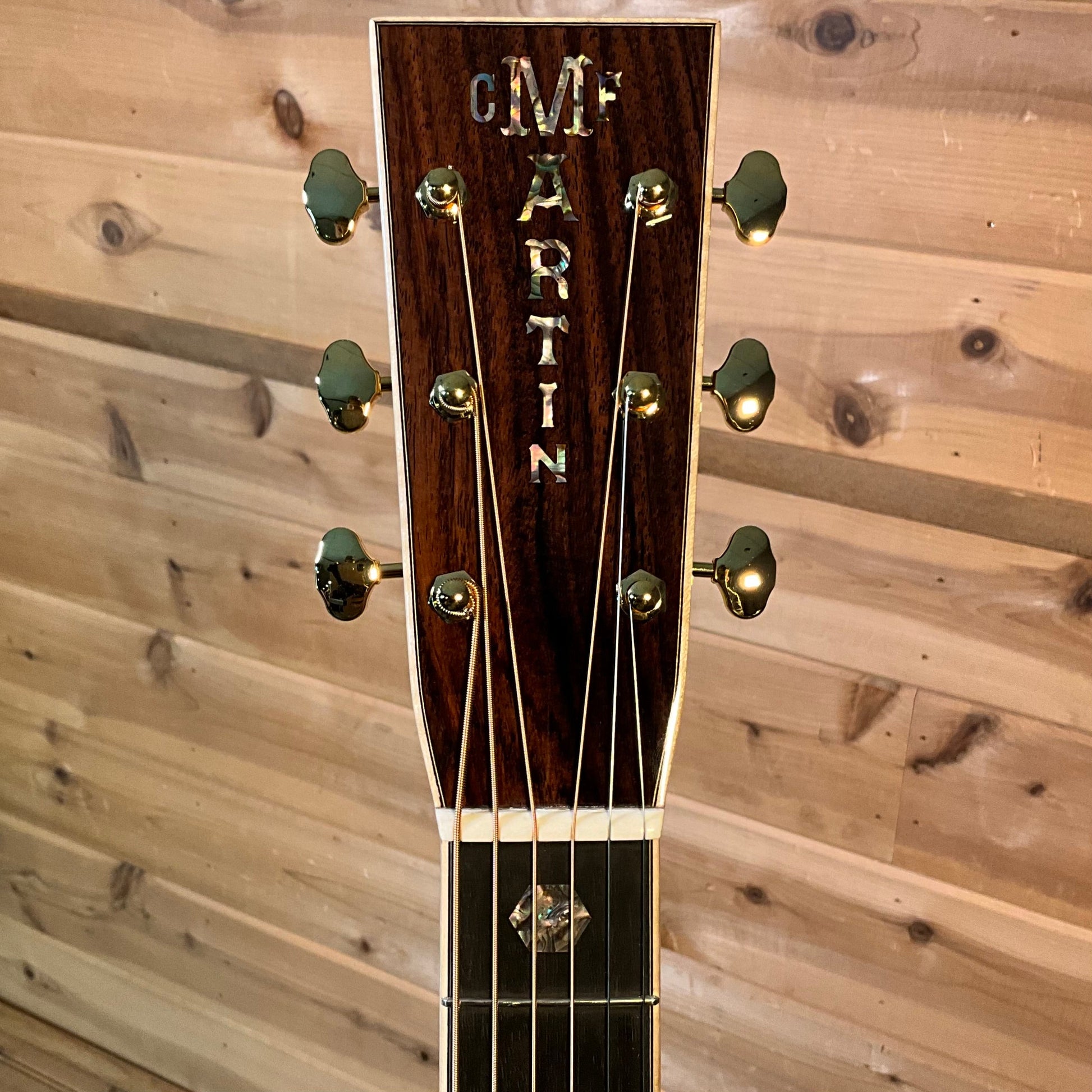 Martin J-40 Standard Jumbo Acoustic Guitar - Natural