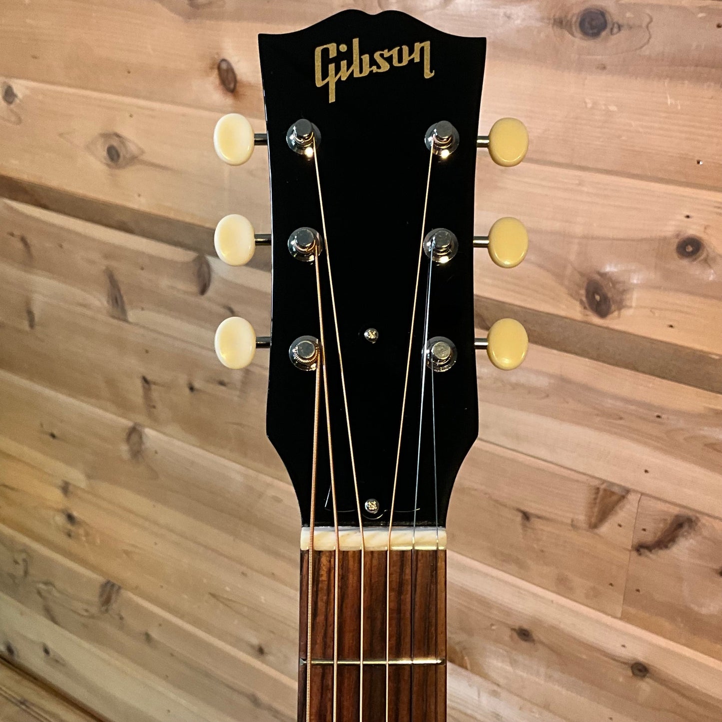 Gibson Margo Price J-45 Acoustic Guitar - Heritage Cherry Sunburst