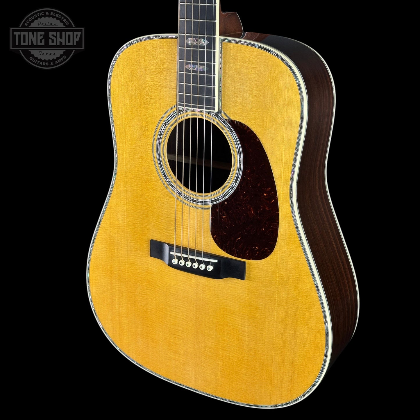 Used 2022 Martin D-45 w/case TSU25212