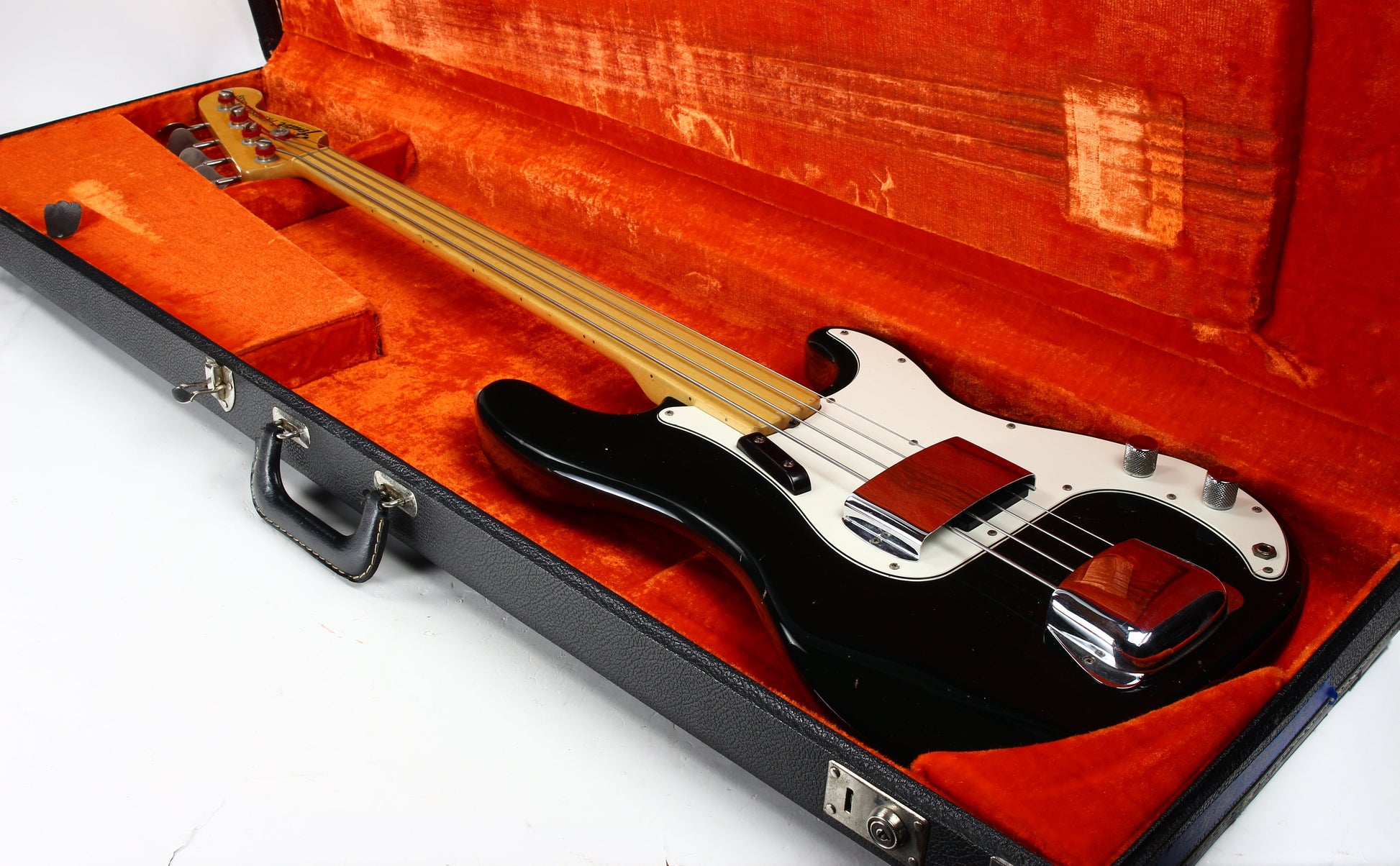 1974 Fender Precision Bass Fretless Black Custom Color - ALL ORIGINAL Vintage P! 1970’s, Maple Board