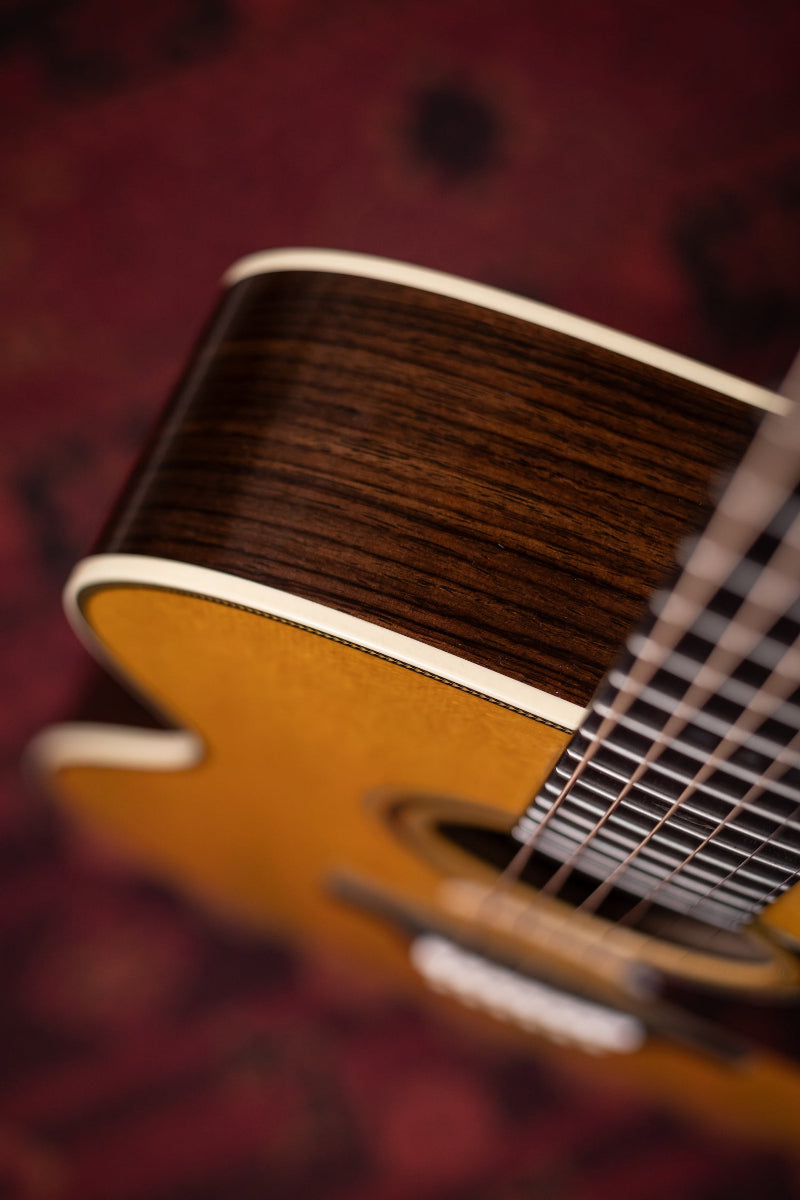 Martin 000-EC 30th Anniversary Eric Clapton Signature Acoustic Guitar - Antique Toner