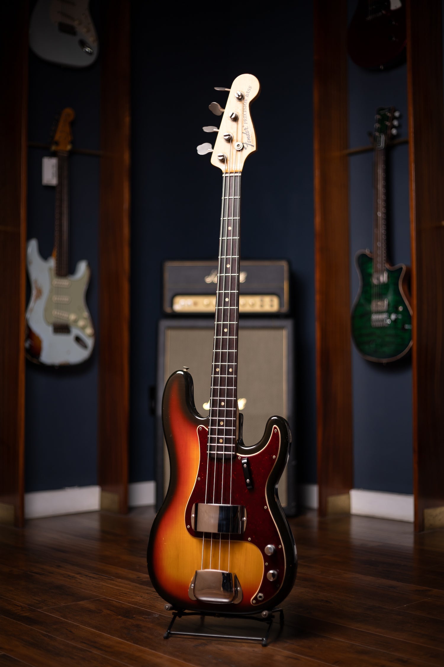 1969 Fender Precision Bass - Sunburst