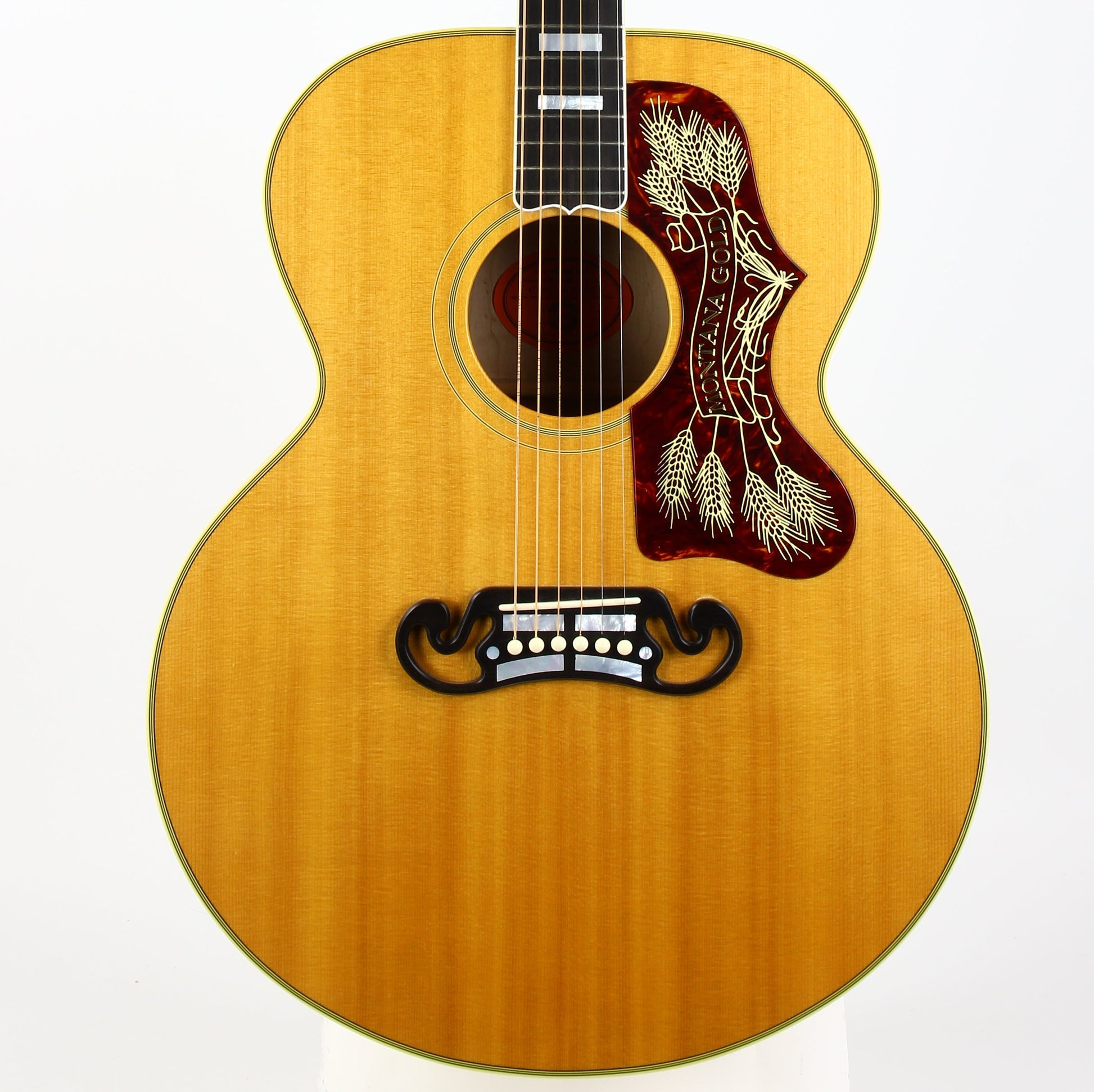 2005 Gibson Custom Shop Montana Gold J-200 w Original Case Jumbo Flattop!
