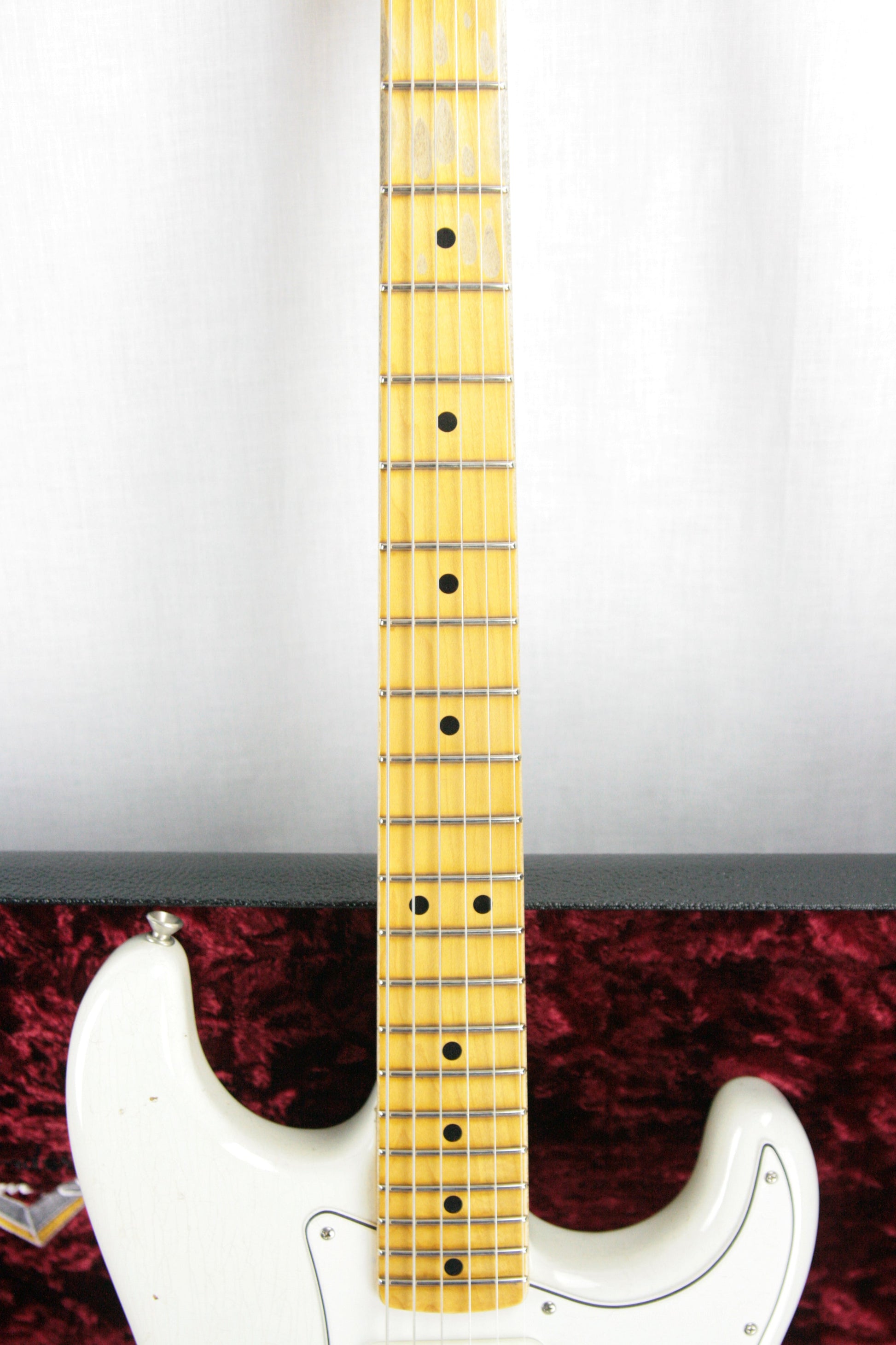 2018 Fender Custom Shop Jimi Hendrix Voodoo Child Stratocaster Journeyman Relic White Strat Maple Cap Neck
