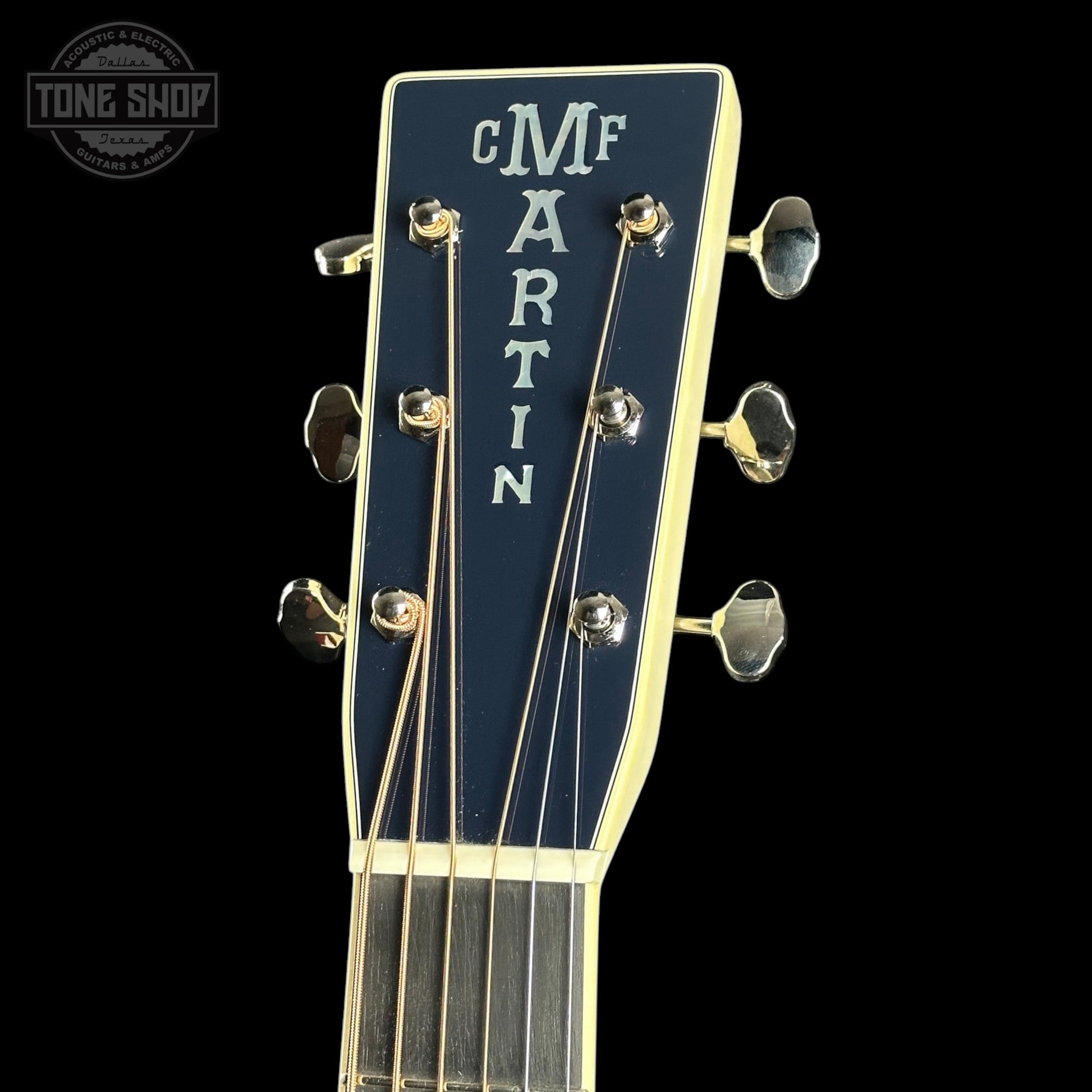 Used Martin Custom Shop Dread Red/White/Blue Sitka/ EIR w/case TSU24307