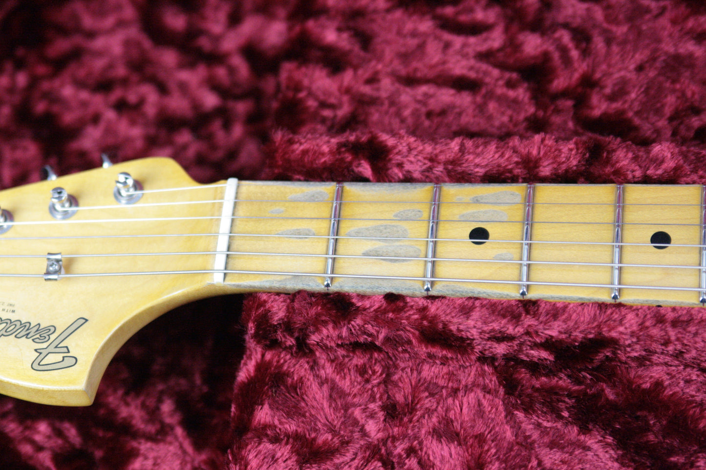 2018 Fender Custom Shop Jimi Hendrix Voodoo Child Stratocaster Journeyman Relic White Strat Maple Cap Neck
