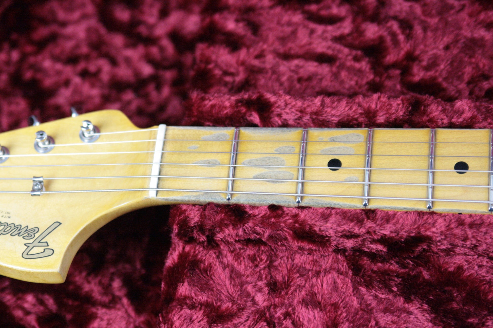2018 Fender Custom Shop Jimi Hendrix Voodoo Child Stratocaster Journeyman Relic White Strat Maple Cap Neck