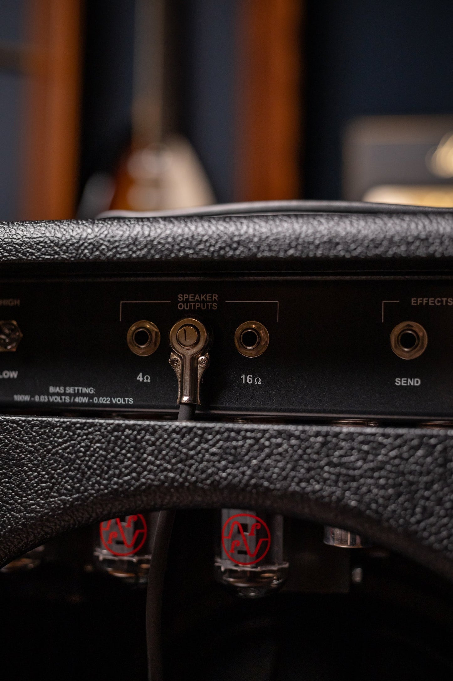 PRE-ORDER | Two-Rock Traditional Clean 100 Watt 1x12” Tube Combo Amp - Black Bronco, Blues Breaker Cloth, White Piping
