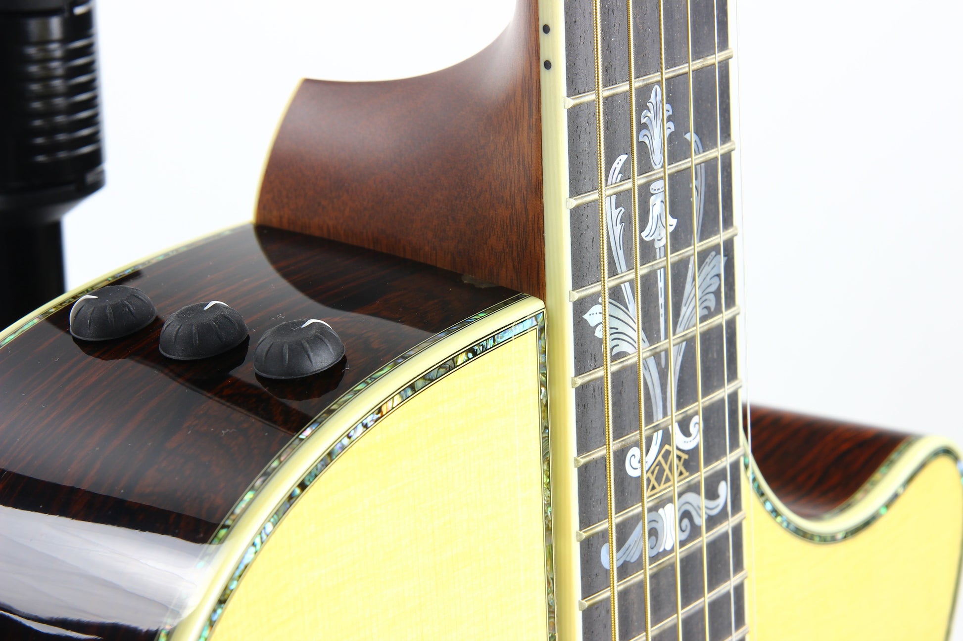 UNPLAYED! 2004 Taylor BRAZILIAN ROSEWOOD XXX-BE 30th Anniversary Acoustic Guitar - Grand Concert, Slotted Headstock