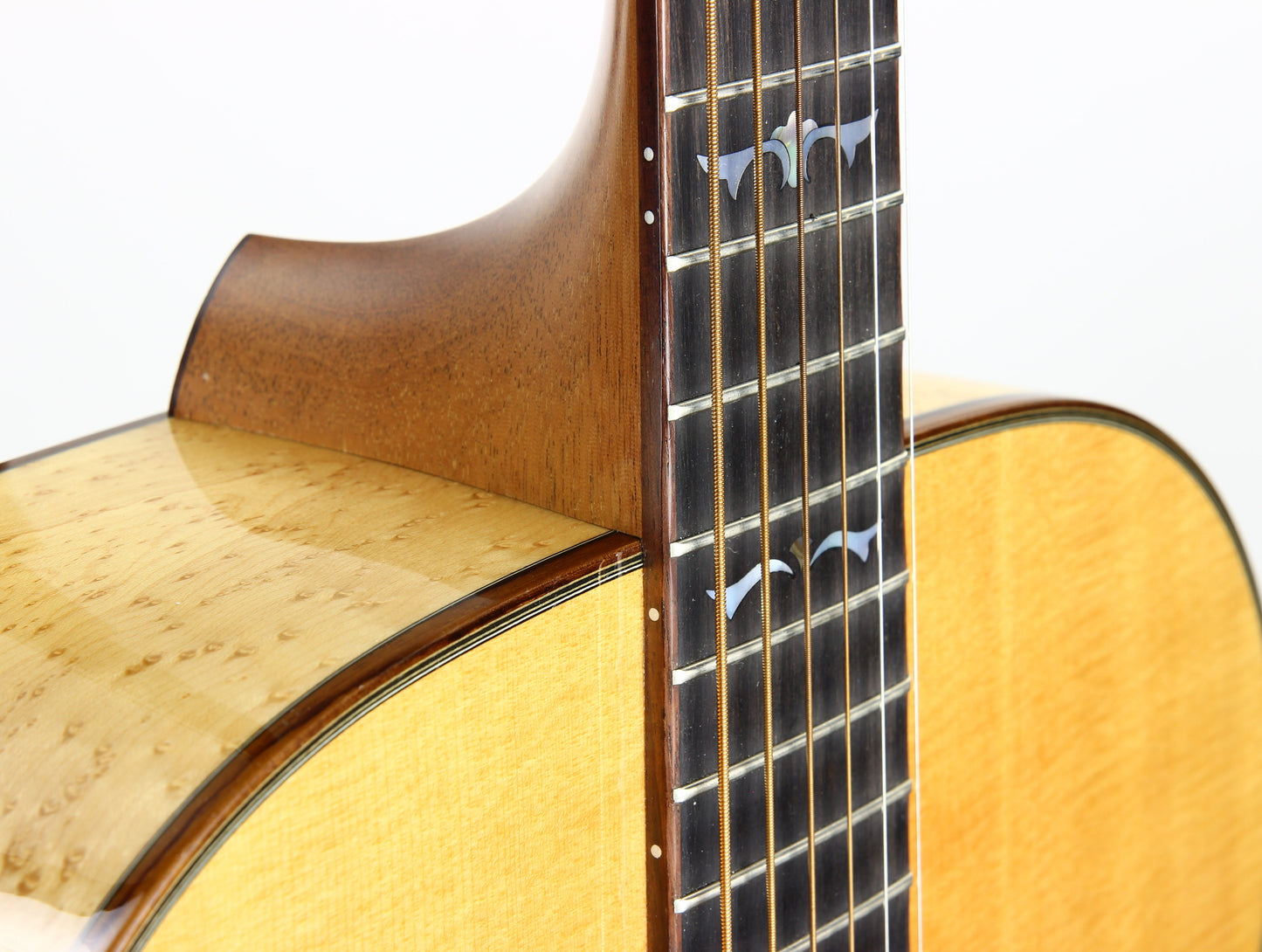 1994 Taylor 915-M Limited Edition - Jumbo 900 Series, Birdseye Maple, 3-Piece Back! John Denver!