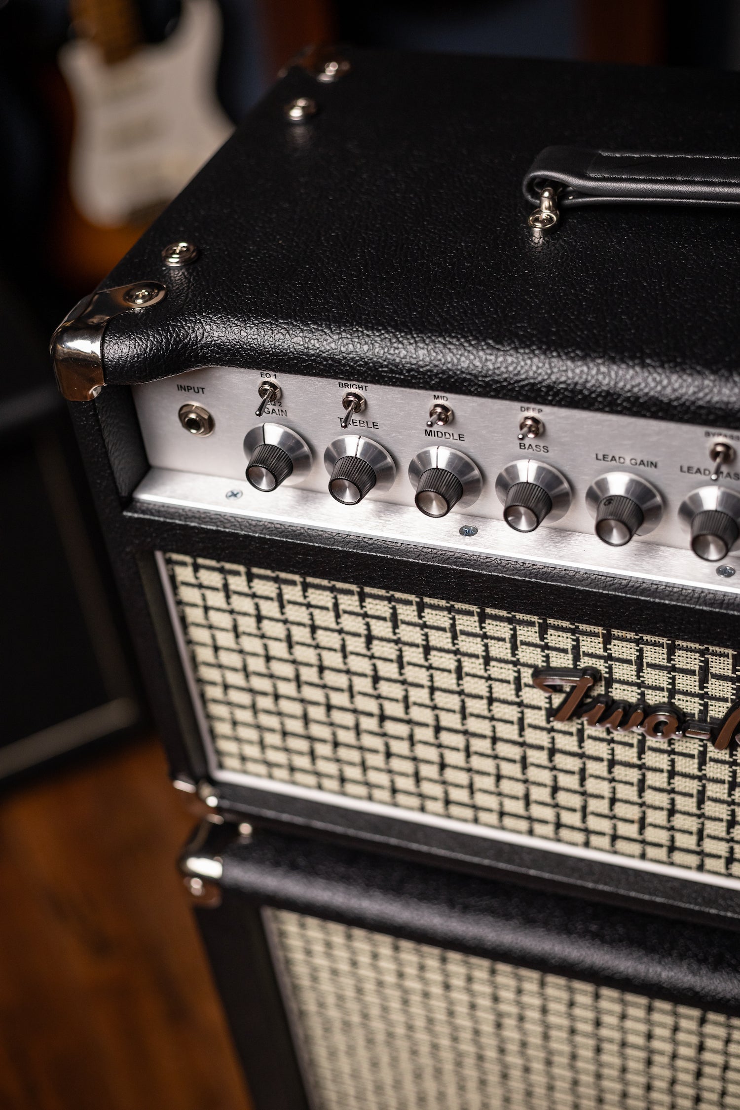 PRE-ORDER | Two-Rock Bloomfield Drive 100/50w Tube Head and Cabinet - Black Bronco Tolex, Large Checked Cloth, White Piping