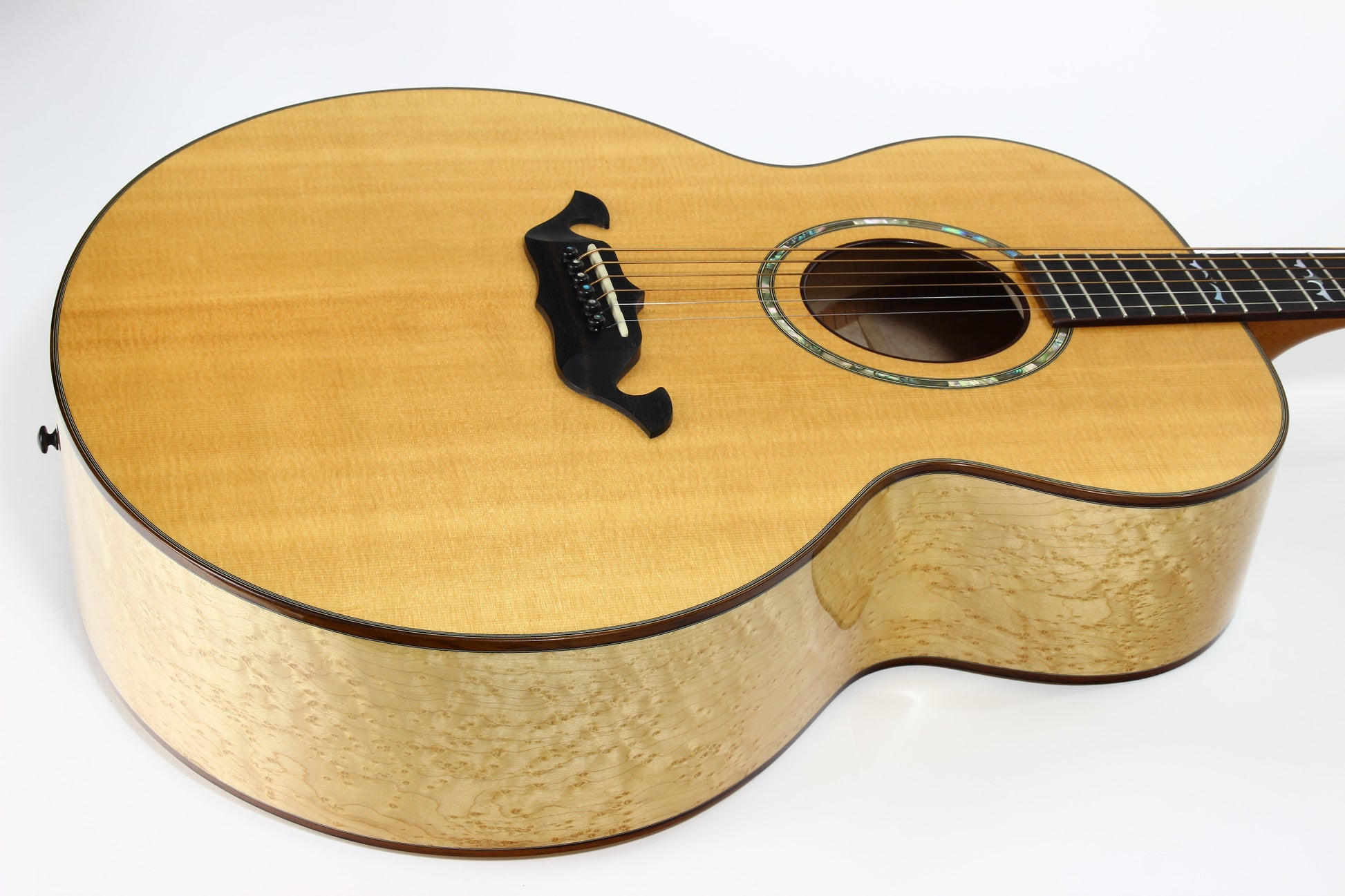 1994 Taylor 915-M Limited Edition - Jumbo 900 Series, Birdseye Maple, 3-Piece Back! John Denver!