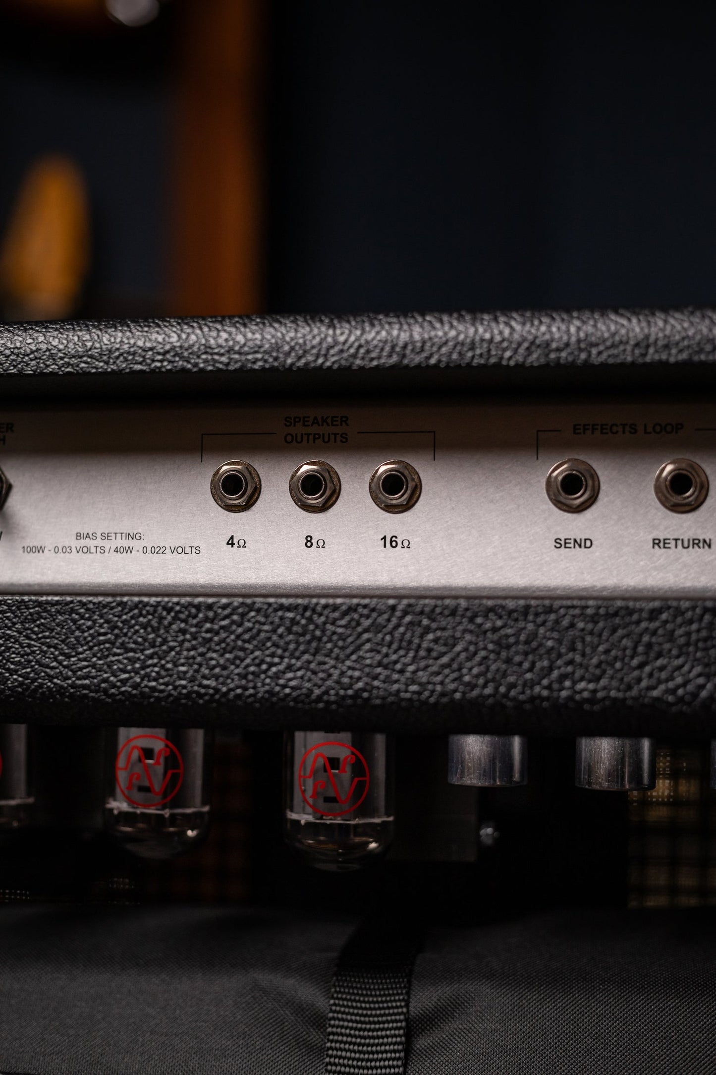 PRE-ORDER | Two-Rock Bloomfield Drive 100/50w Tube Head and Cabinet - Black Bronco Tolex, Large Checked Cloth, White Piping