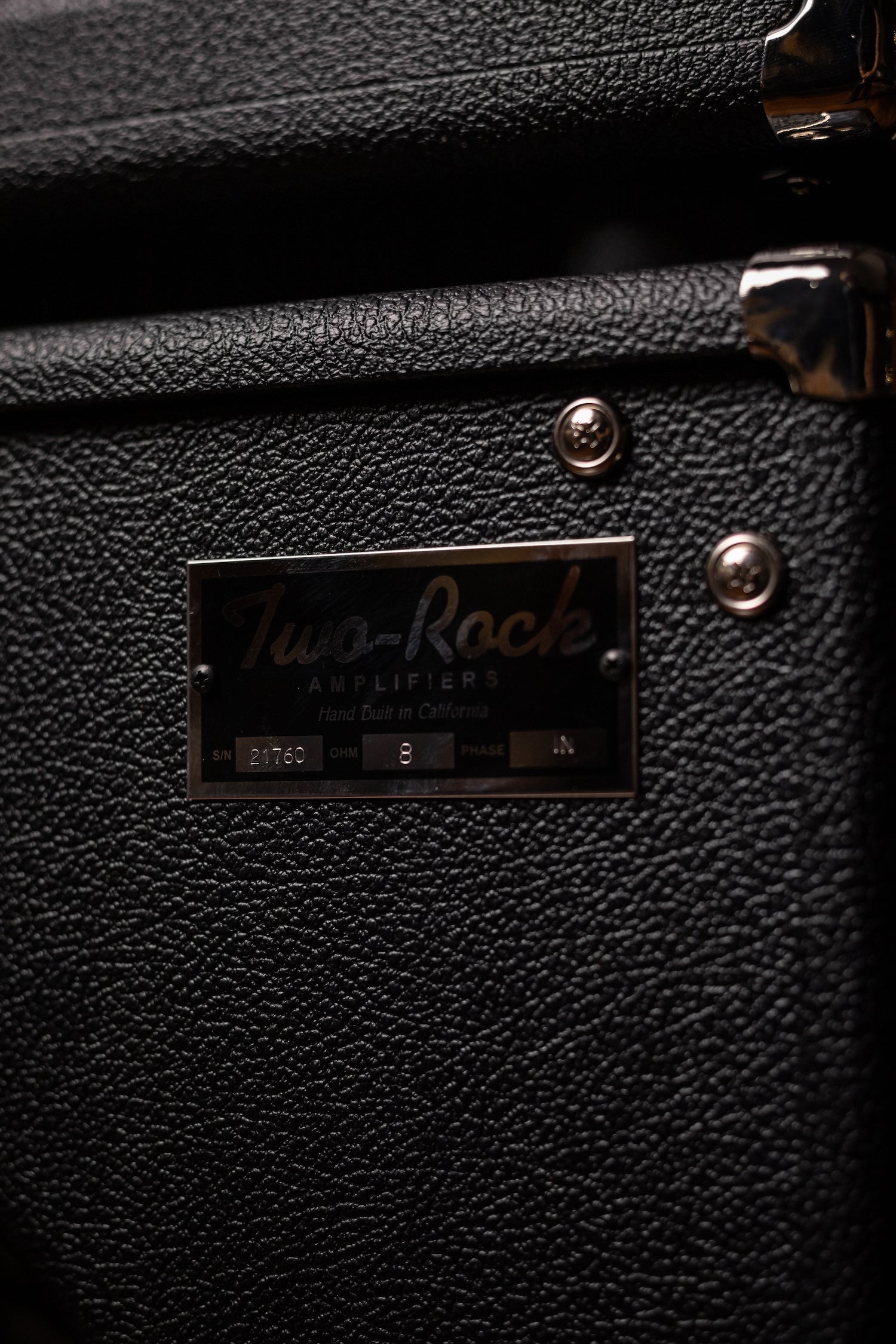 PRE-ORDER | Two-Rock Bloomfield Drive 100/50w Tube Head and Cabinet - Black Bronco Tolex, Large Checked Cloth, White Piping