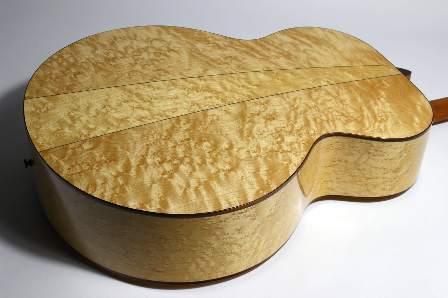 1994 Taylor 915-M Limited Edition - Jumbo 900 Series, Birdseye Maple, 3-Piece Back! John Denver!