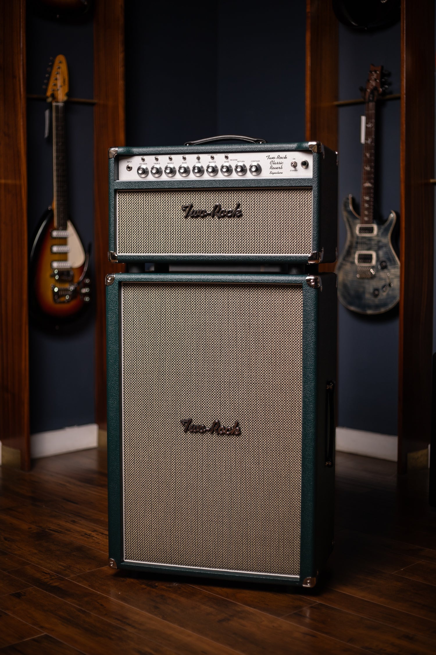 PRE-ORDER | Two-Rock Classic Reverb 100 Watt Head And 12-65B 2x12 Extension Cabinet - British Green, Salt & Pepper Cloth, White Piping