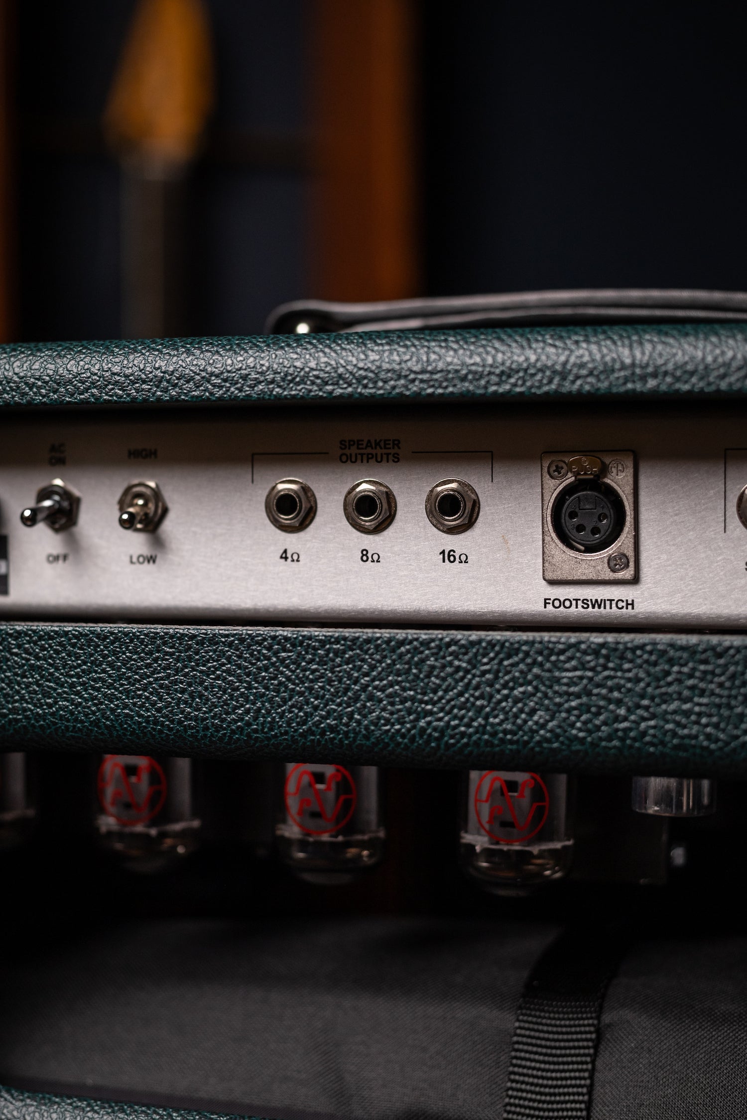 PRE-ORDER | Two-Rock Classic Reverb 100 Watt Head And 12-65B 2x12 Extension Cabinet - British Green, Salt & Pepper Cloth, White Piping