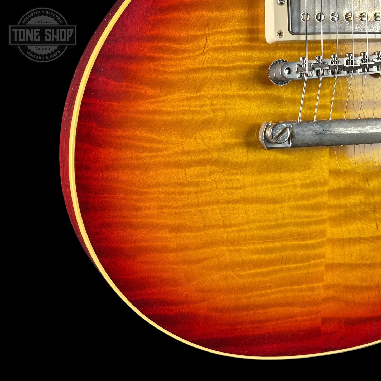 Used 2022 Gibson Custom Shop 1959 Les Paul Factory Burst Murphy Lab Ultra Light Aged w/case TSU25243