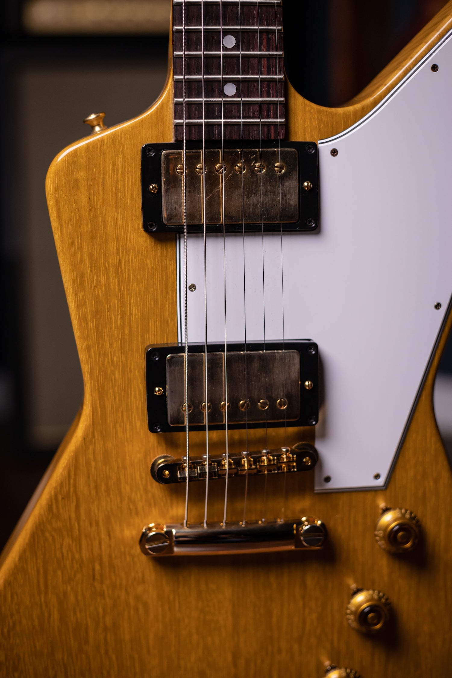 Gibson Custom Shop 1958 Korina Explorer Electric Guitar - Natural White Pickguard