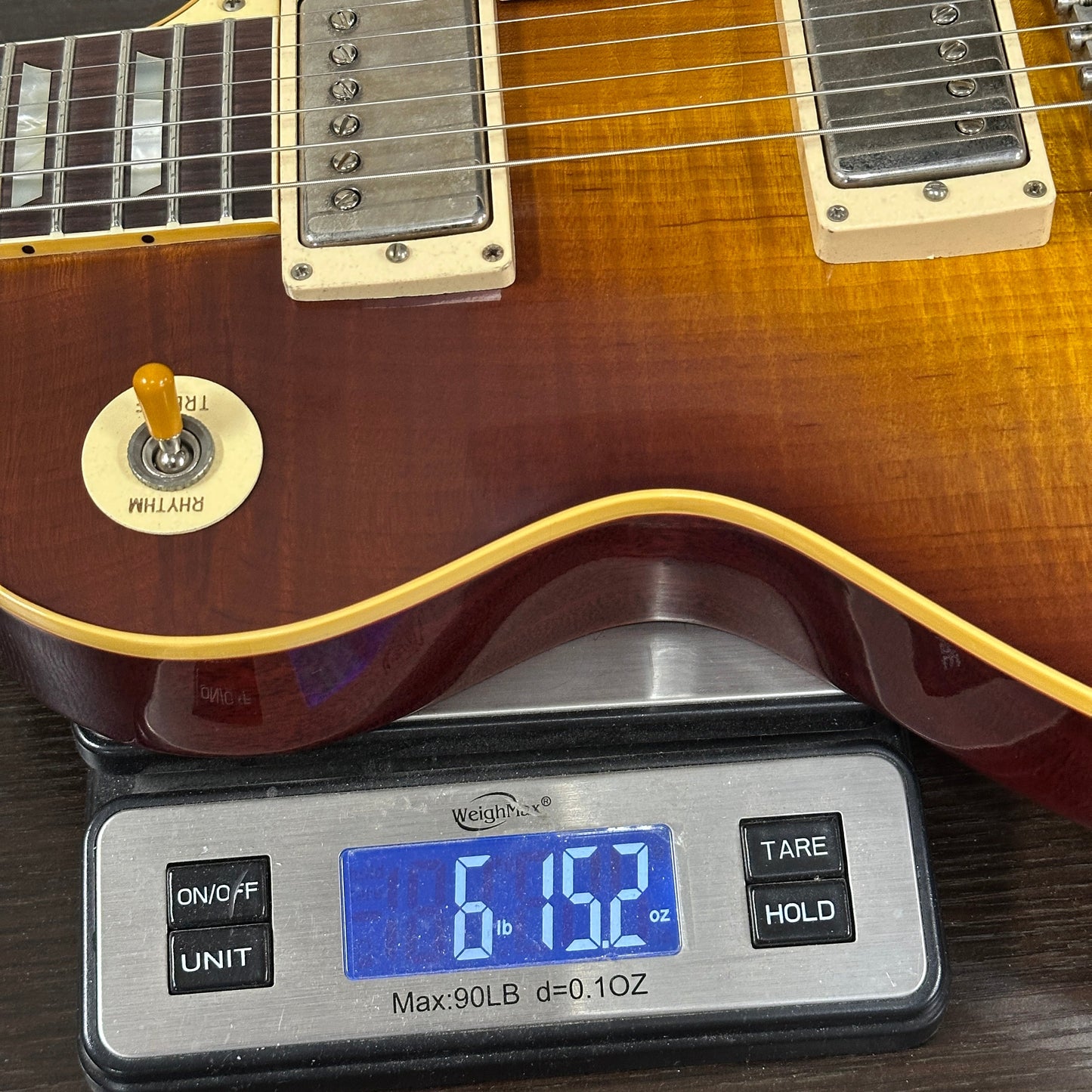 Gibson Custom Dealer Select 1959 Les Paul Standard Chambered Tejas Burst AAA Top Ultra Light Aged w/case 961008