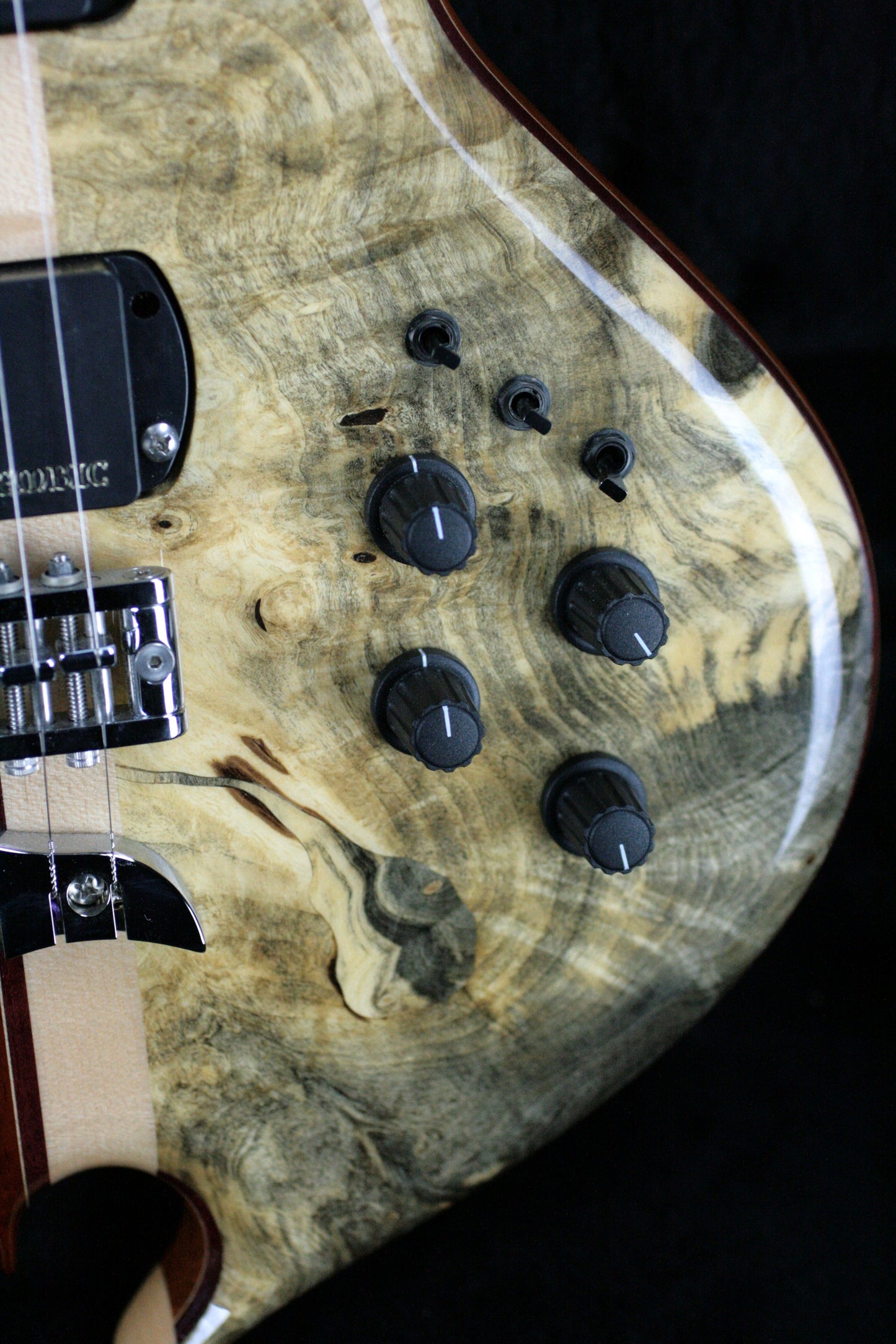MINT 2011 Alembic Darling Buckeye Burl Top w/ Blue LED's Paperwork, Original Case!