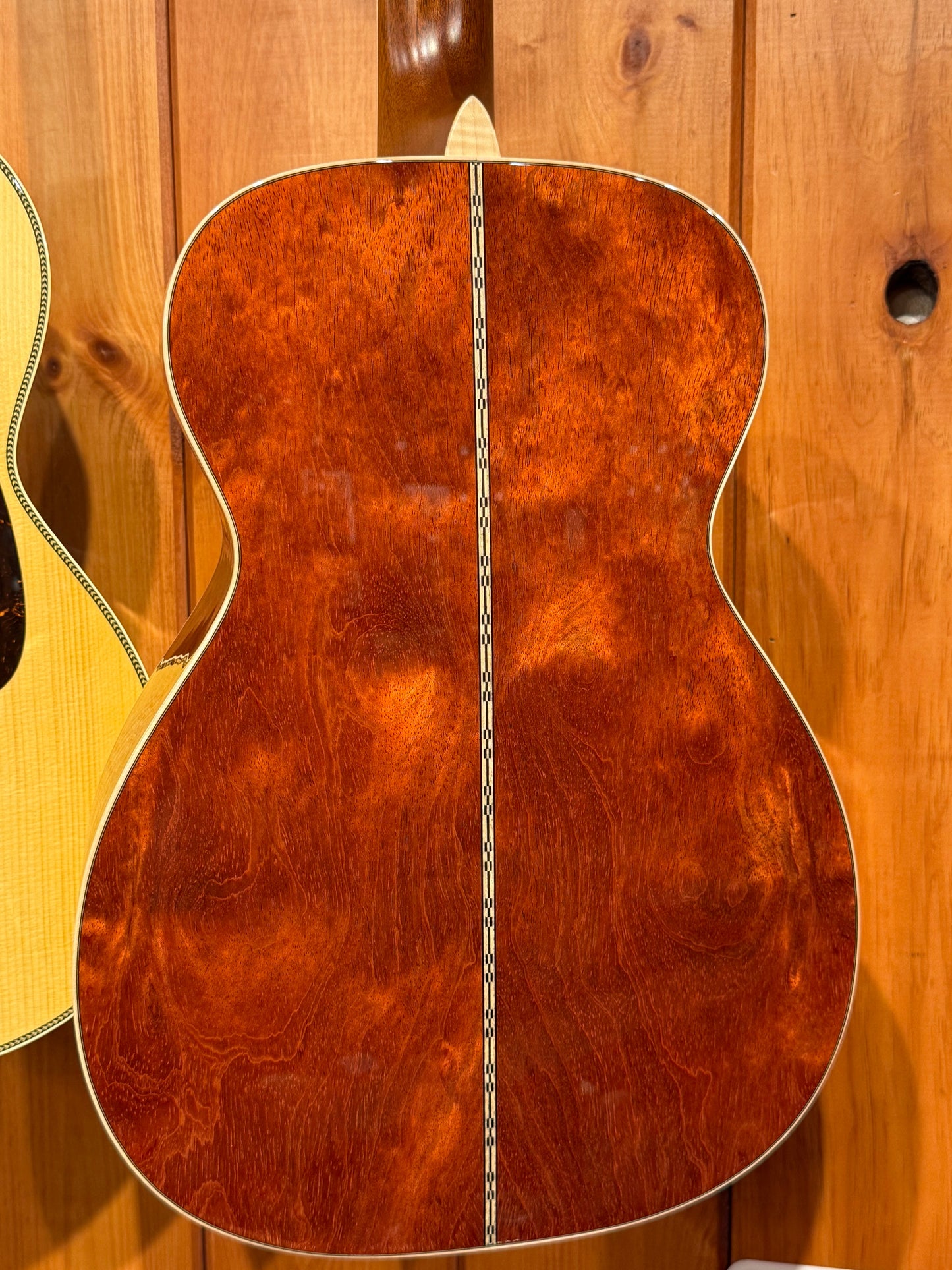Martin Custom Shop 0-14F High Altitude Swiss Spruce & Quilted Bubinga