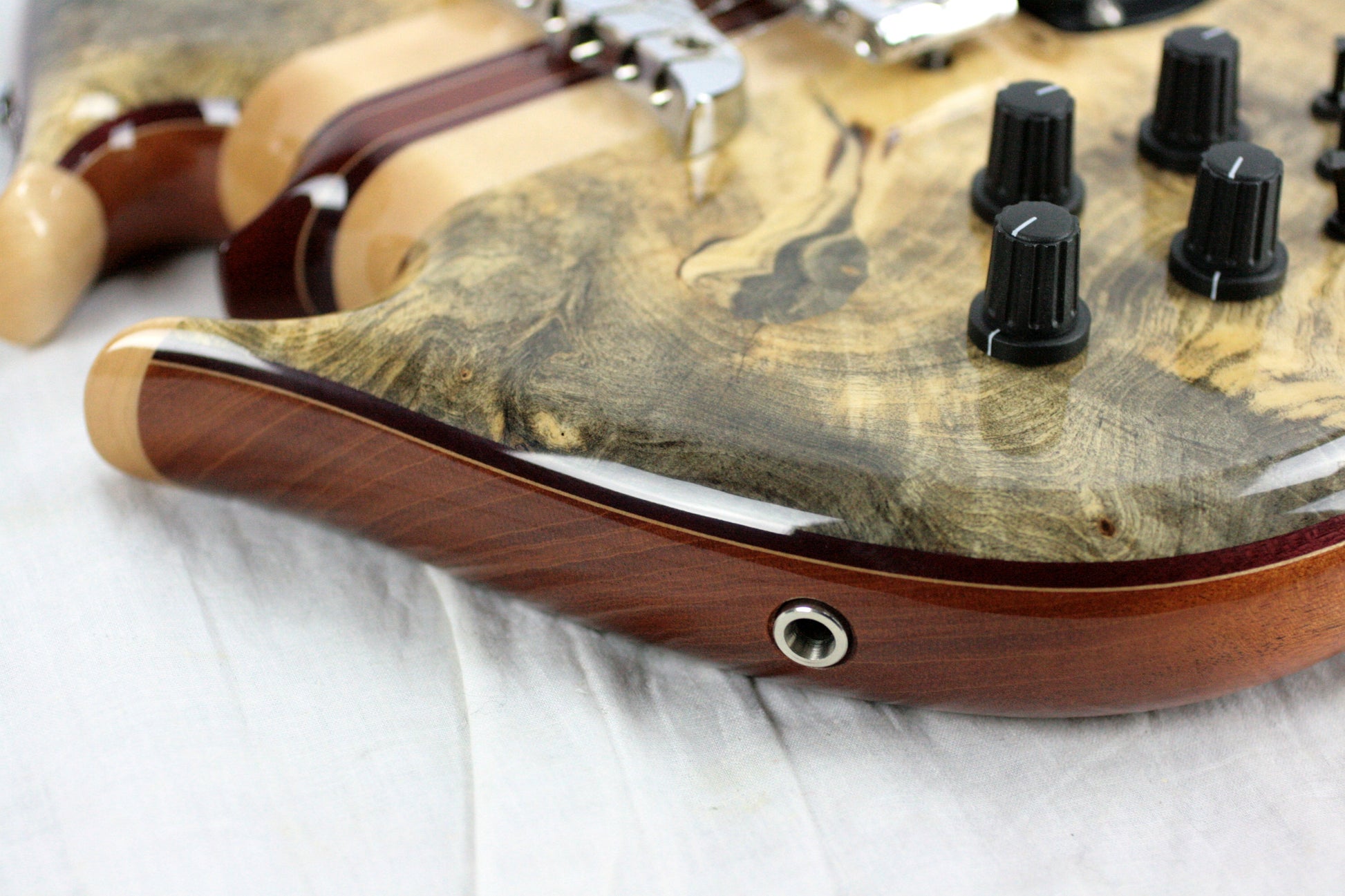 MINT 2011 Alembic Darling Buckeye Burl Top w/ Blue LED's Paperwork, Original Case!