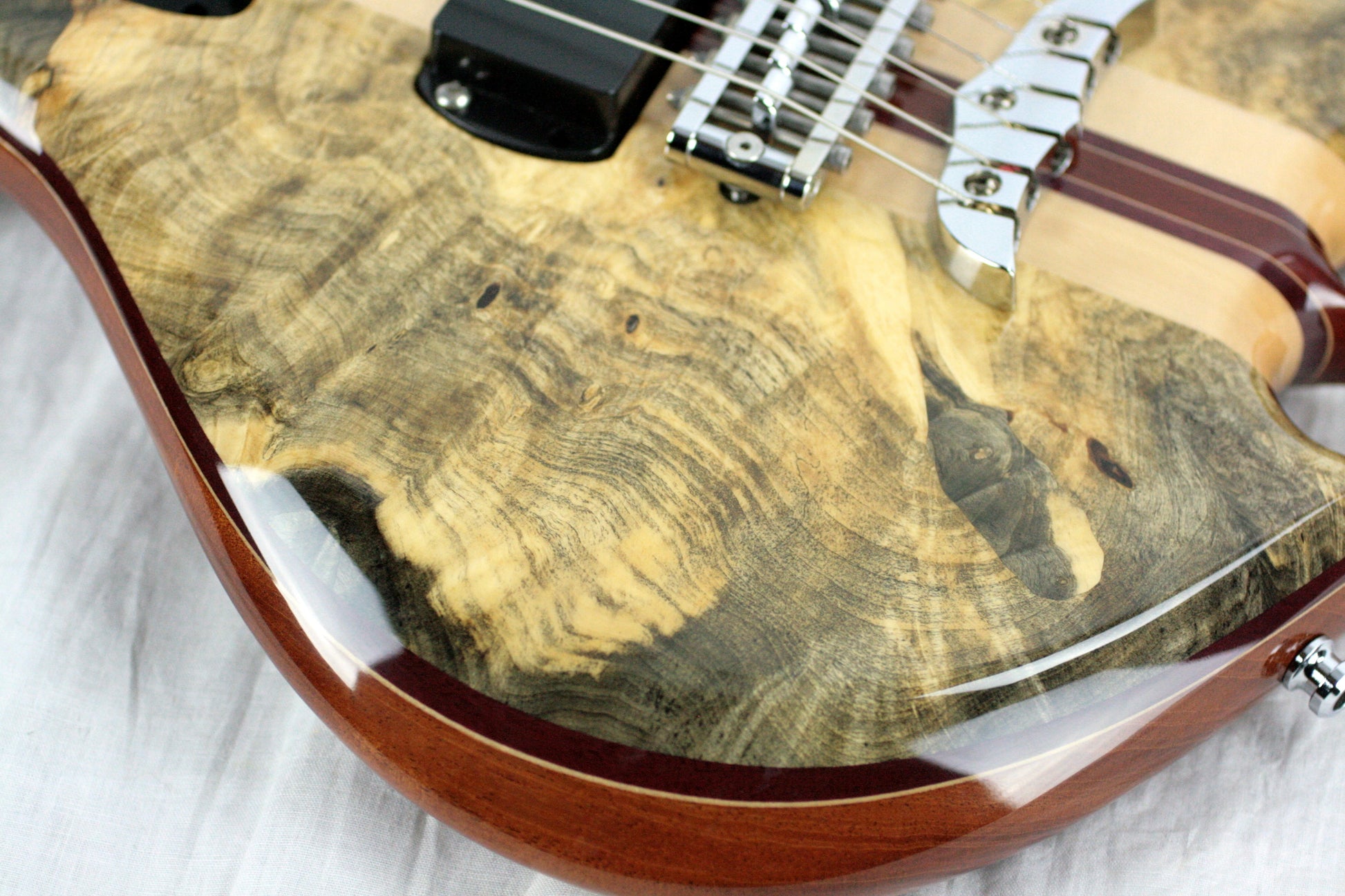 MINT 2011 Alembic Darling Buckeye Burl Top w/ Blue LED's Paperwork, Original Case!