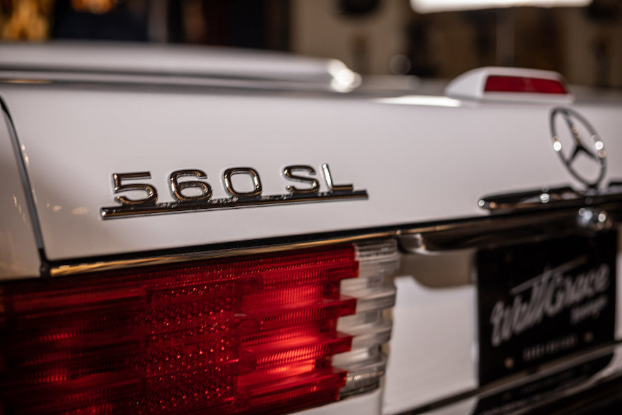 1989 Mercedes-Benz 560 SL Arctic White | SOLD