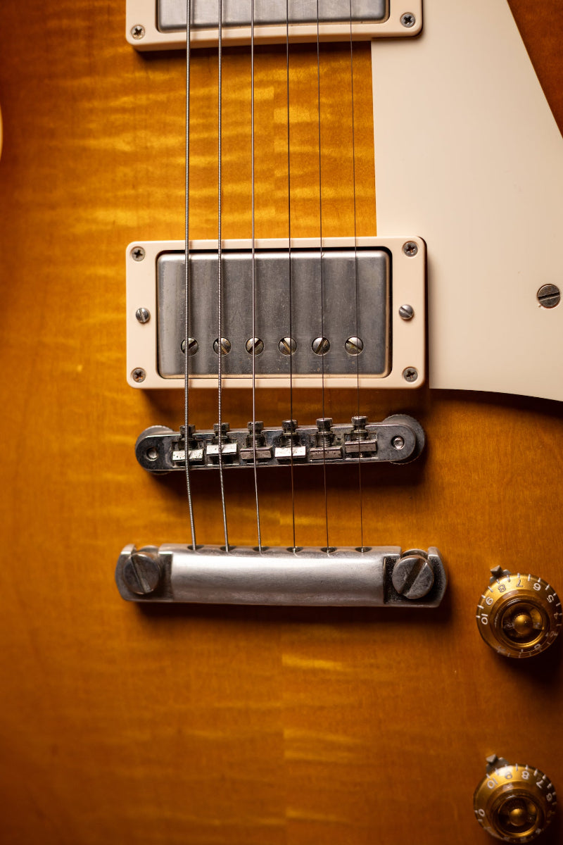 2010 Gibson Custom Shop Burst Brother 1959 Les Paul Reissue Electric Guitar - Tea Burst
