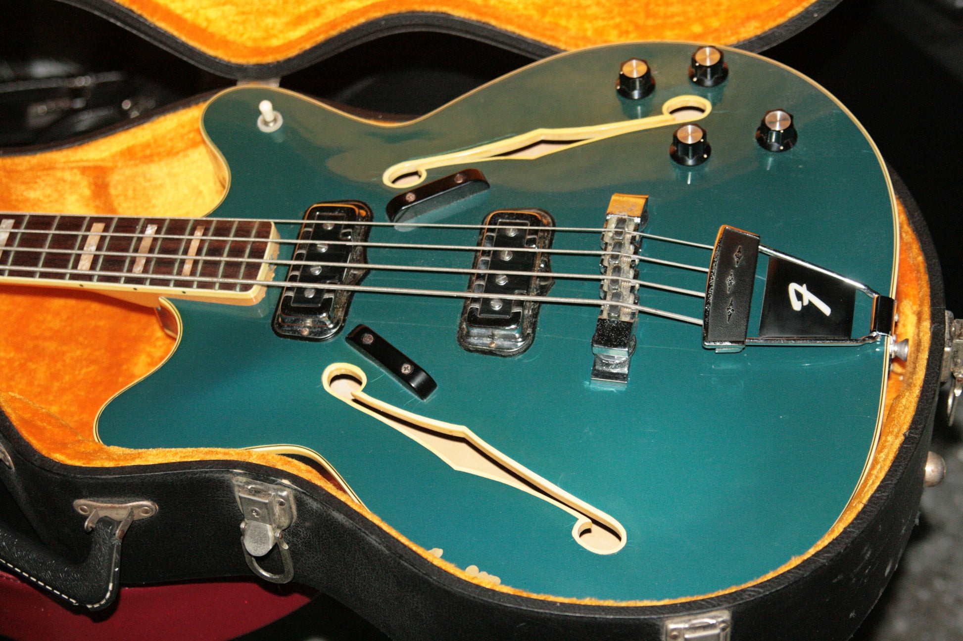 1967 Fender Coronado II Bass LAKE PLACID BLUE! Rare Custom Color jazz p