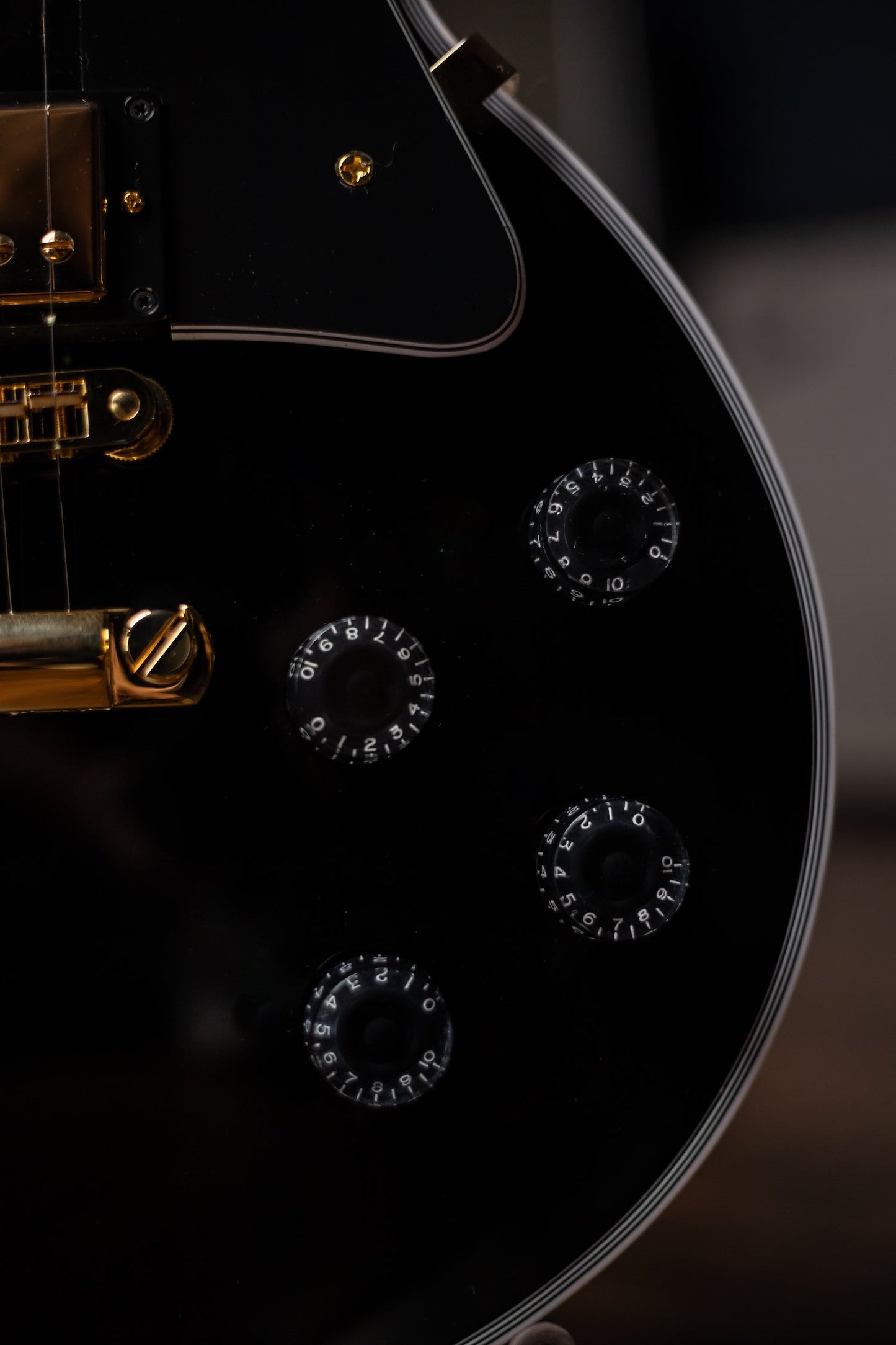 Gibson Les Paul Custom Electric Guitar - Ebony
