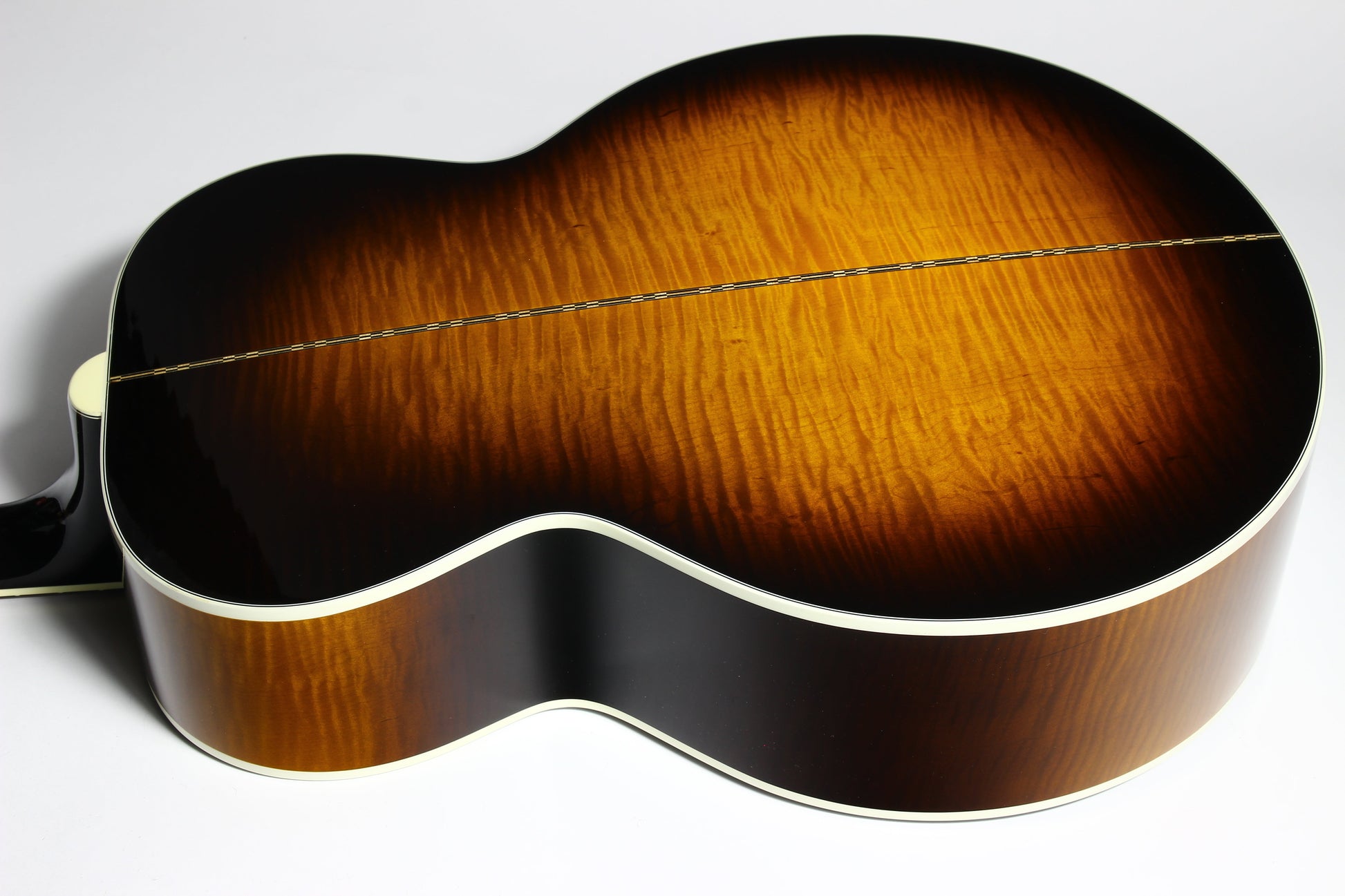 2000 Gibson Montana SJ-200 REISSUE Sunburst --1950's Vintage Spec, MADAGASCAR ROSEWOOD Fingerboard/Bridge!