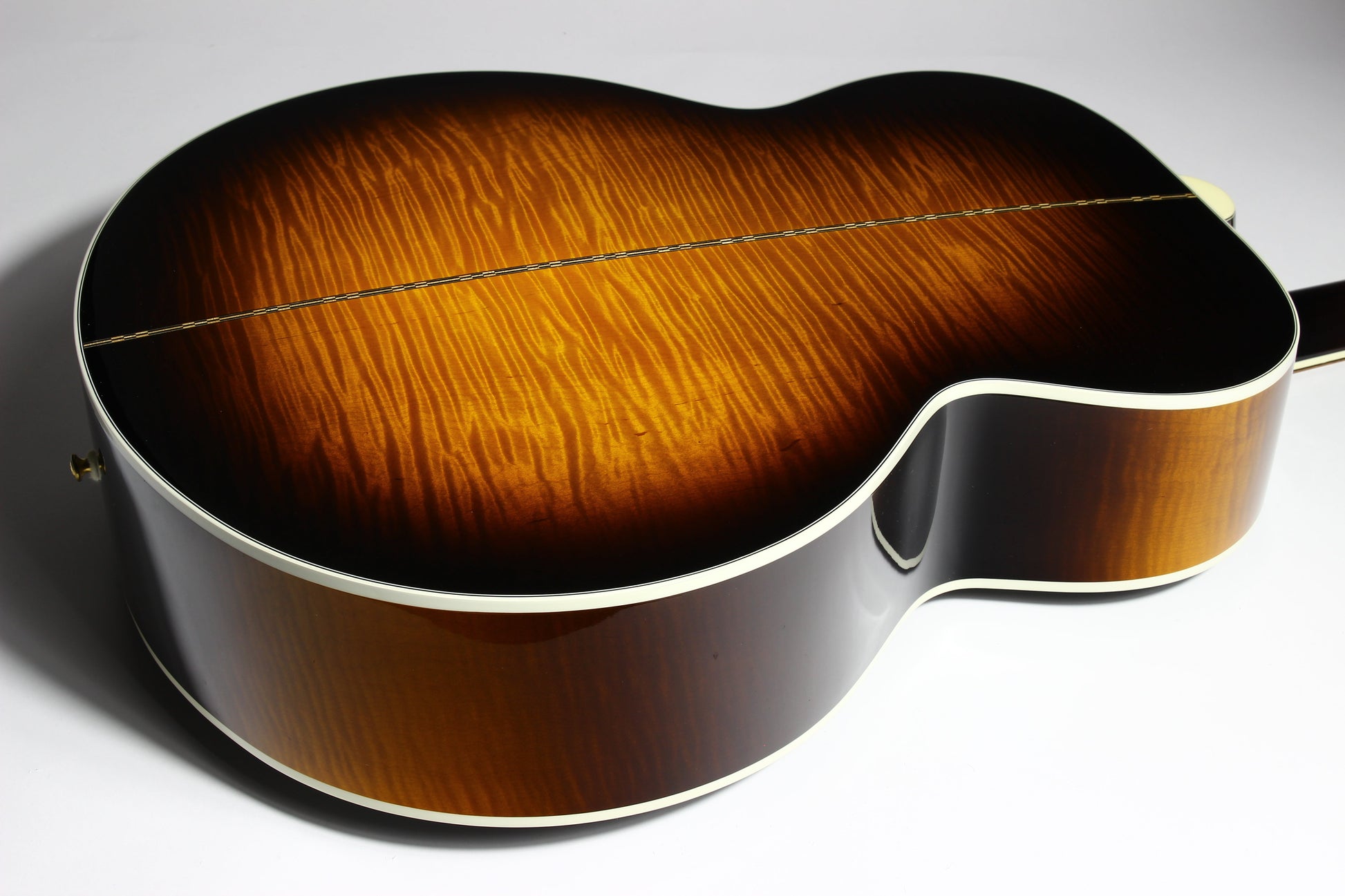 2000 Gibson Montana SJ-200 REISSUE Sunburst --1950's Vintage Spec, MADAGASCAR ROSEWOOD Fingerboard/Bridge!