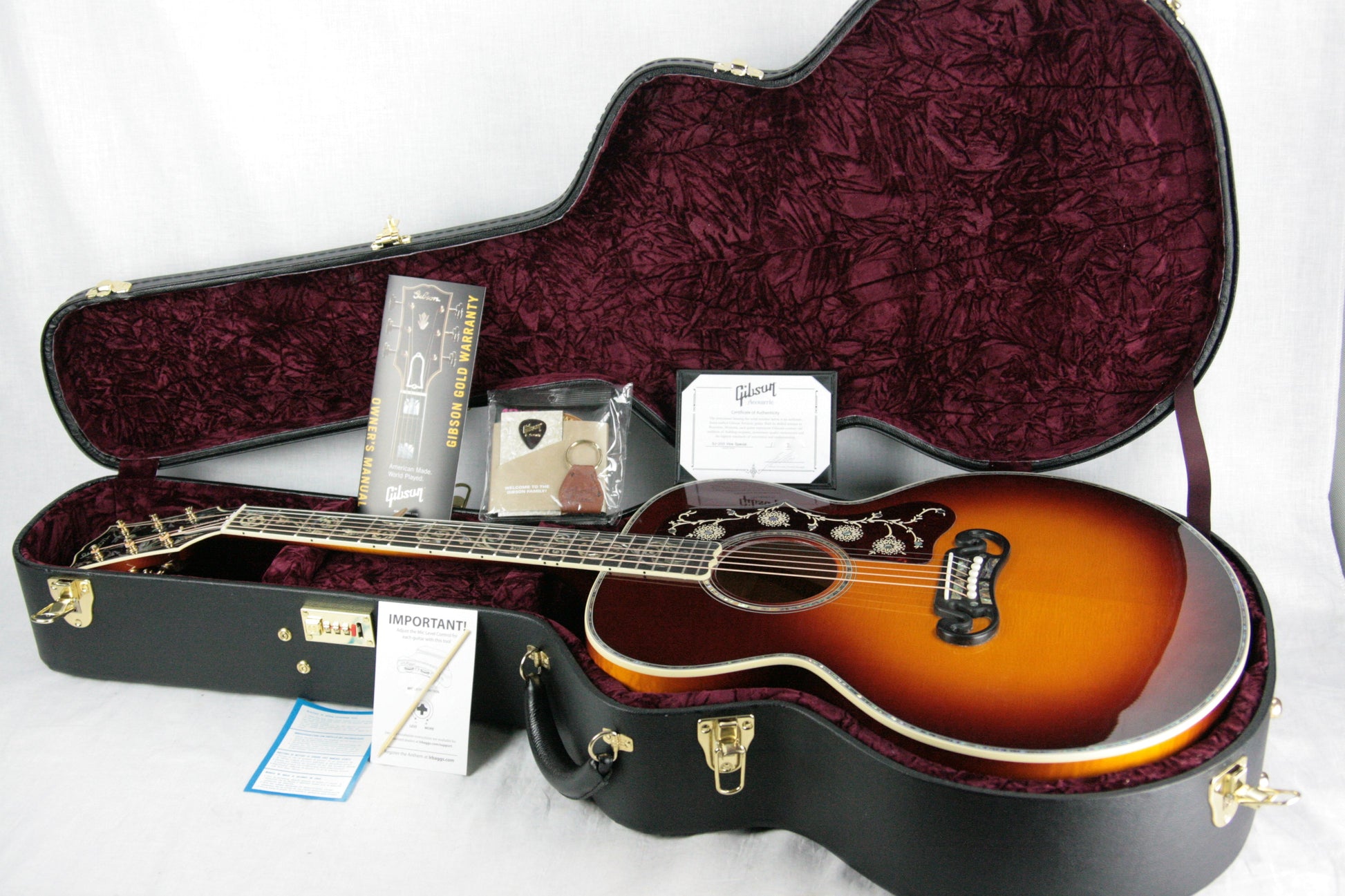2017 Gibson Custom Shop SJ-200 VINE SPECIAL! Limited Autumn Burst! J200 j45 jumbo montana
