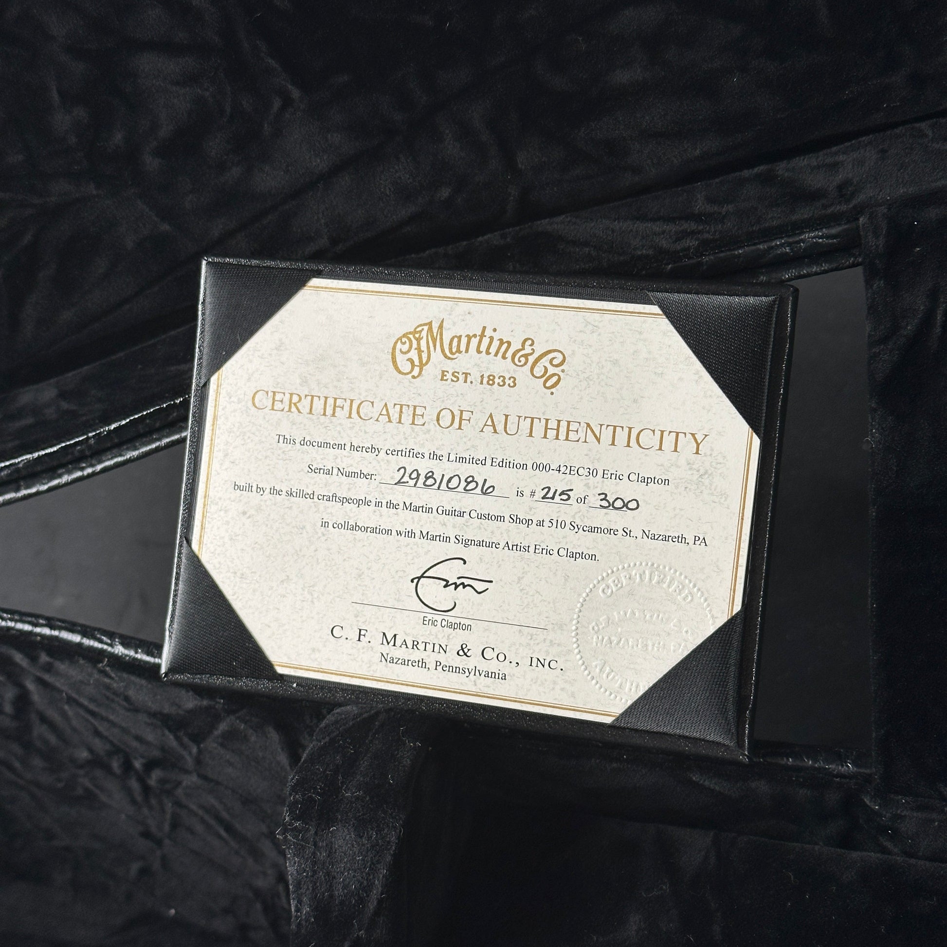 Martin Eric Clapton 30th Anniversary 000-42EC w/case