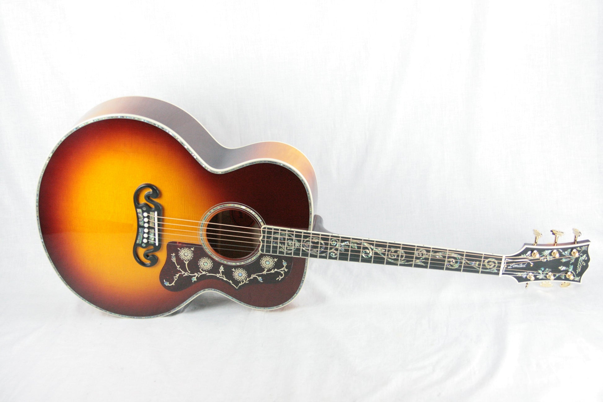 2017 Gibson Custom Shop SJ-200 VINE SPECIAL! Limited Autumn Burst! J200 j45 jumbo montana