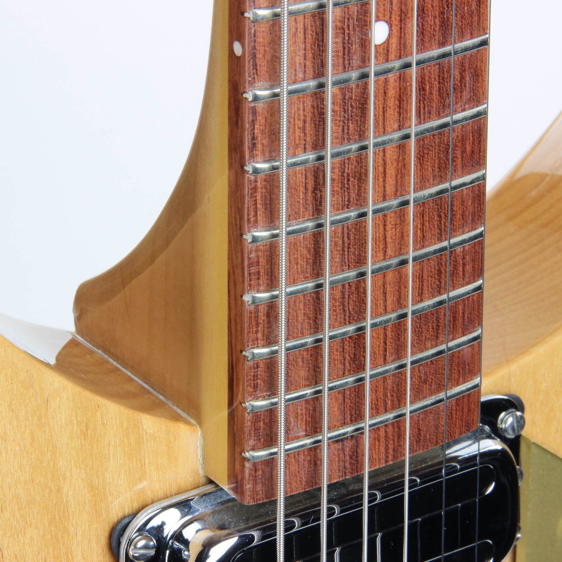 2003 Rickenbacker 325c58 MG Mapleglo John Lennon Hamburg - Kauffman Vib-Rola 1958 325 Reissue