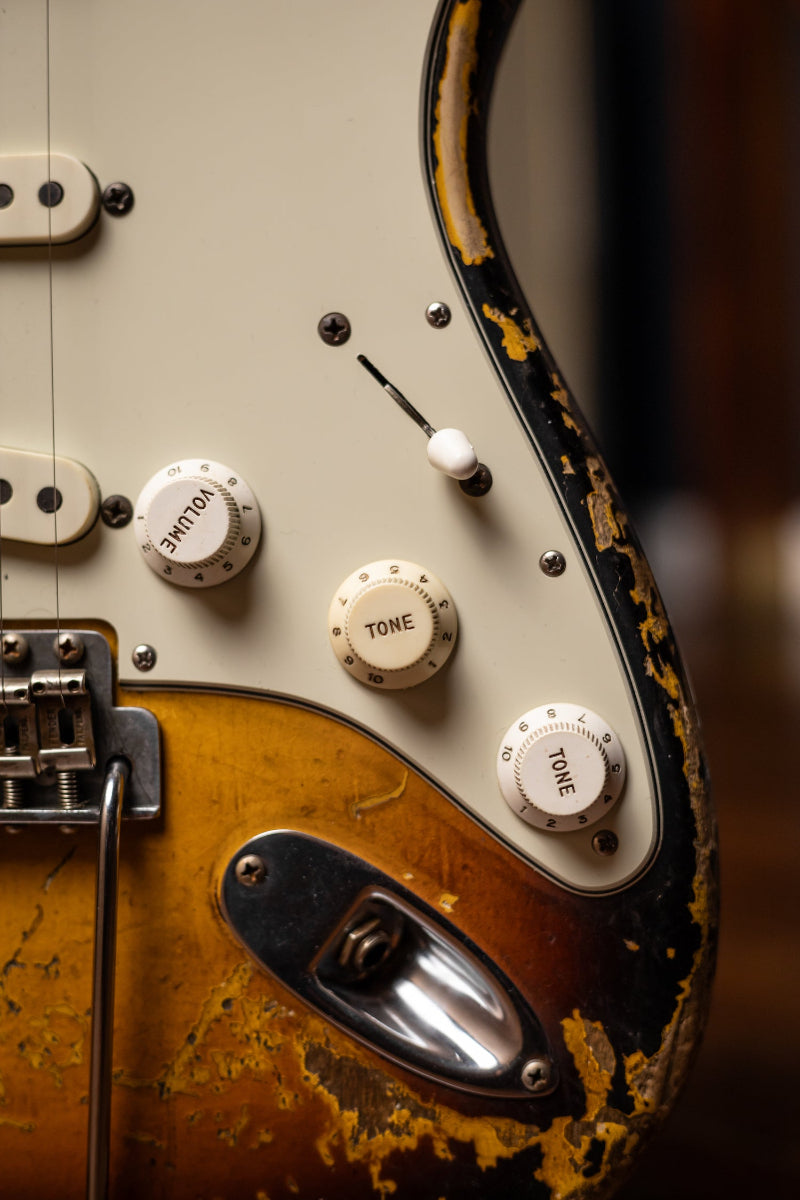 2021 Fender Custom Shop Mike McCready 1960 Signature Stratocaster Masterbuilt / Van Trigt / 60 Made Electric Guitar - Sunburst Relic