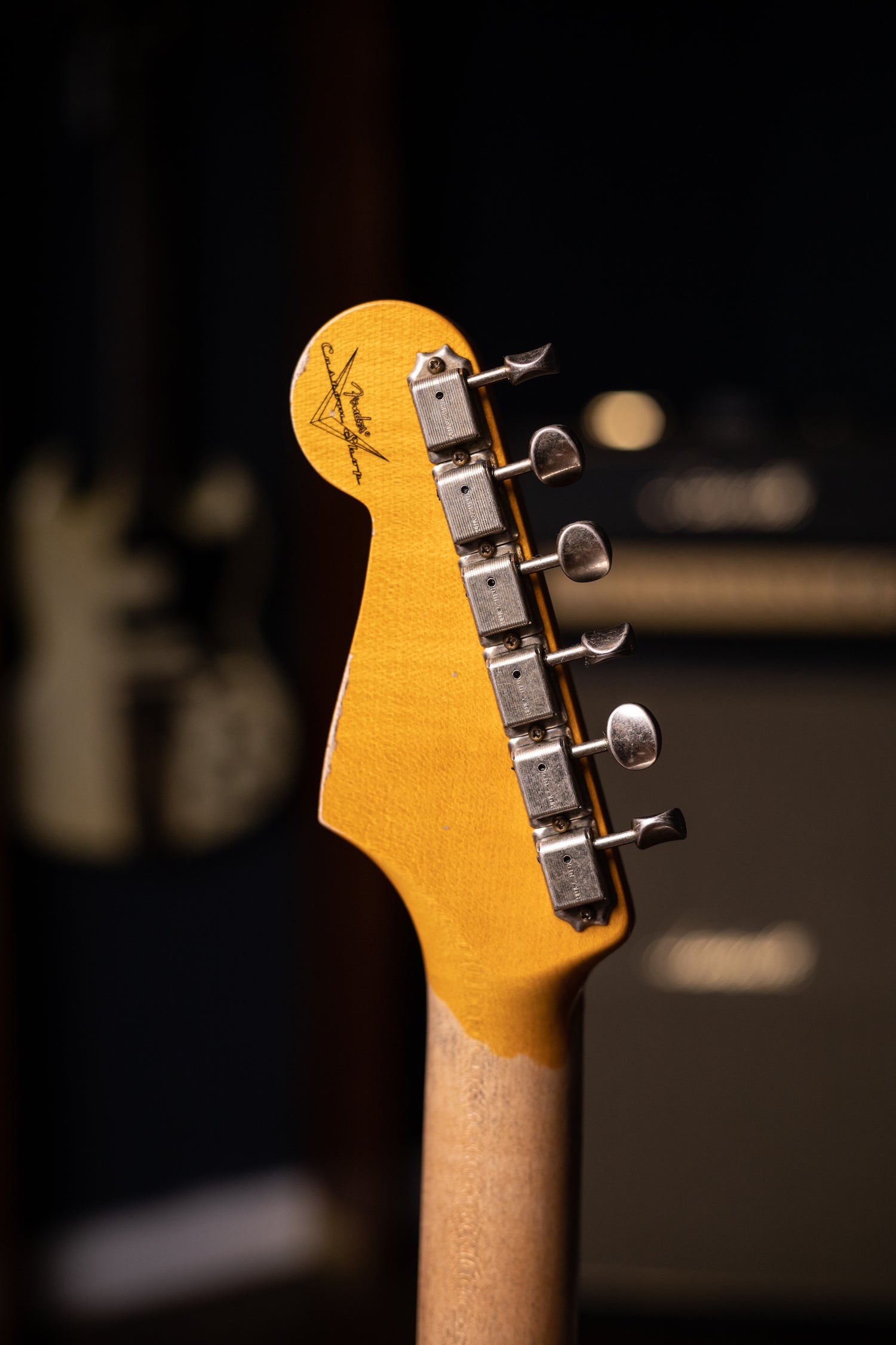 Fender Custom Shop '61 Stratocaster Heavy Relic Electric Guitar - Super Faded Aged Sonic Blue over 3-Color Sunburst