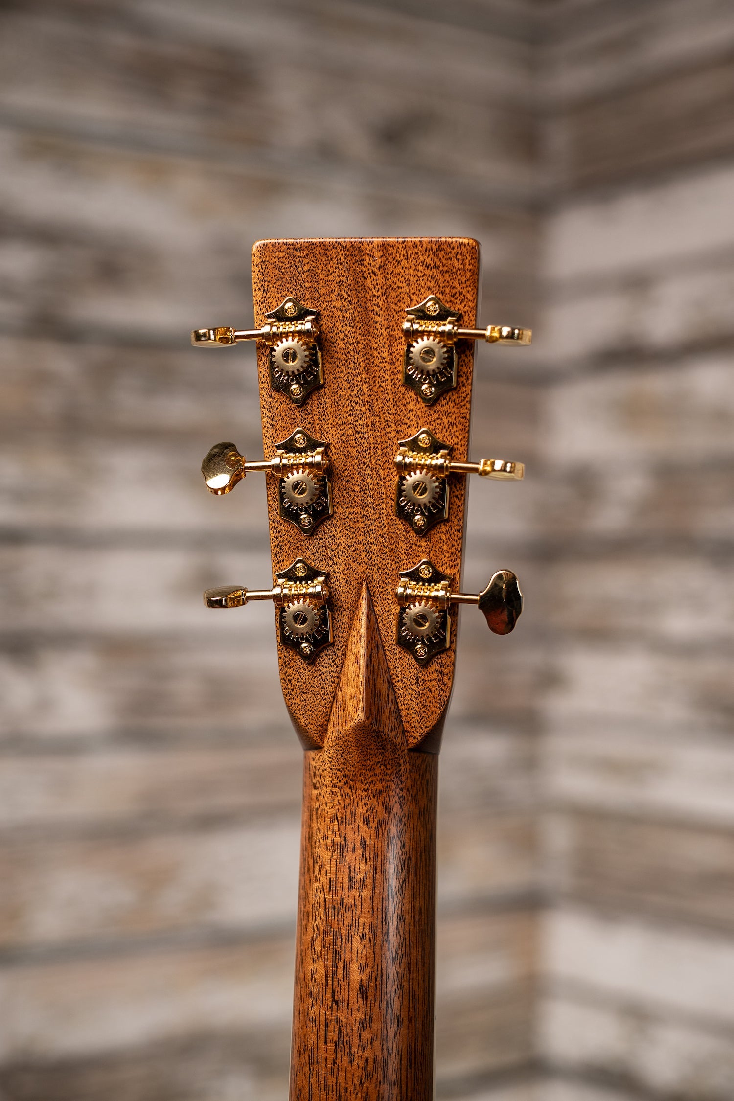 Martin J-40 Jumbo Acoustic Guitar - Natural
