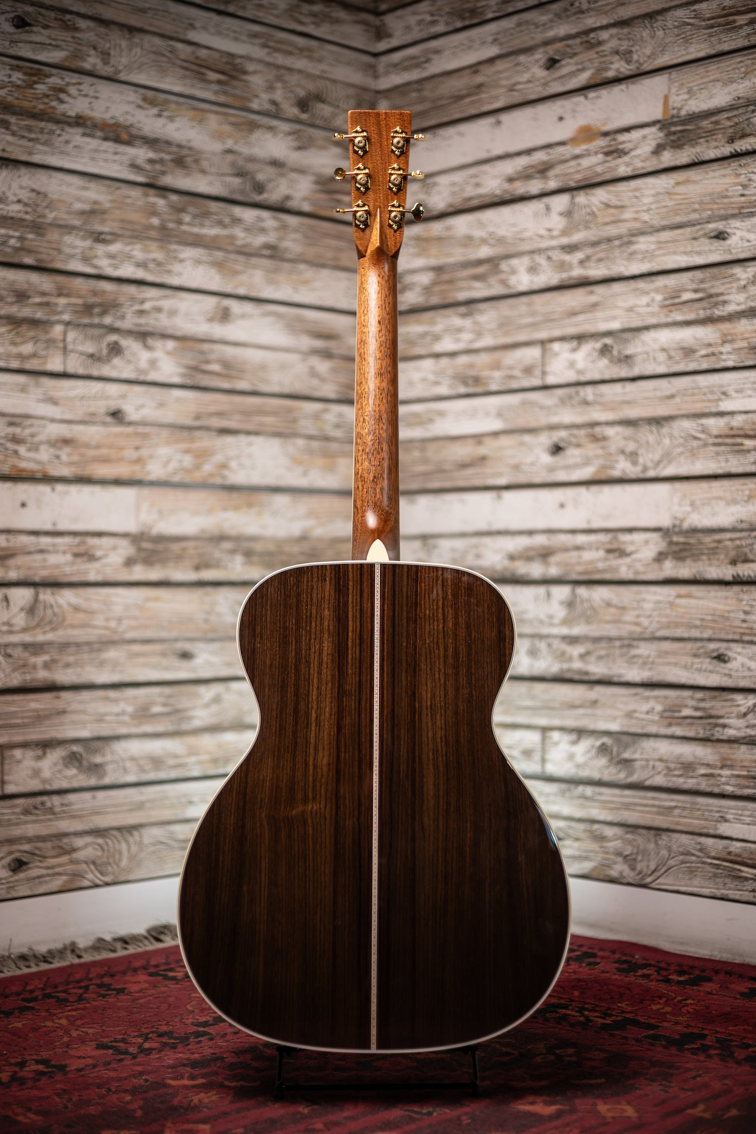 Martin J-40 Jumbo Acoustic Guitar - Natural