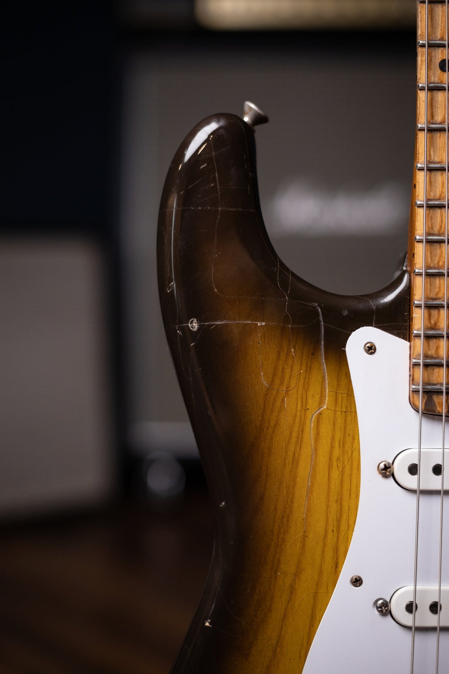 Walt Grace Customs S-Type 1954 Aged Electric Guitar - Sunburst