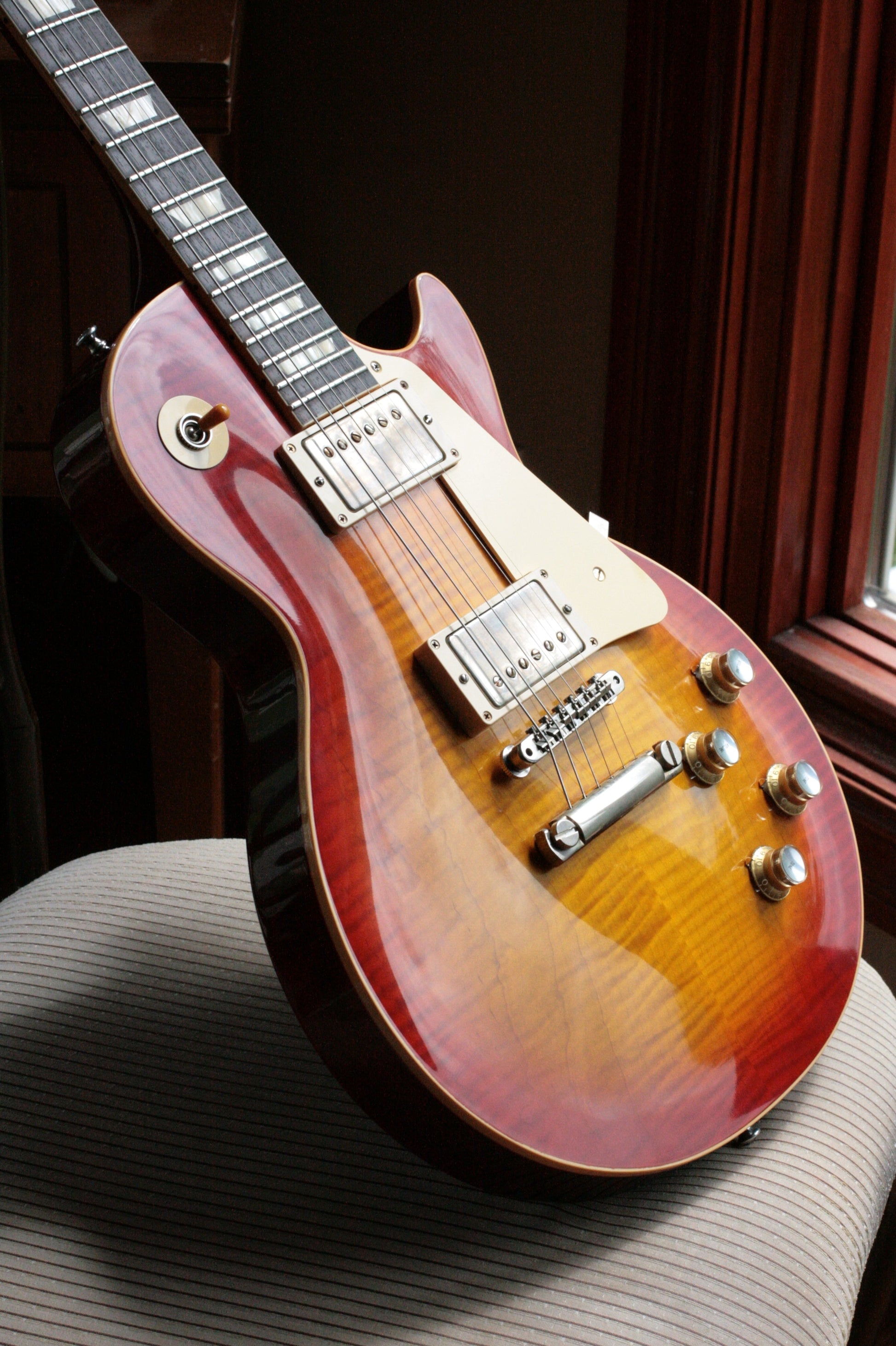 2019 Gibson 1960 Les Paul Historic '60 Reissue R0 Custom Shop Washed Cherry Sunburst