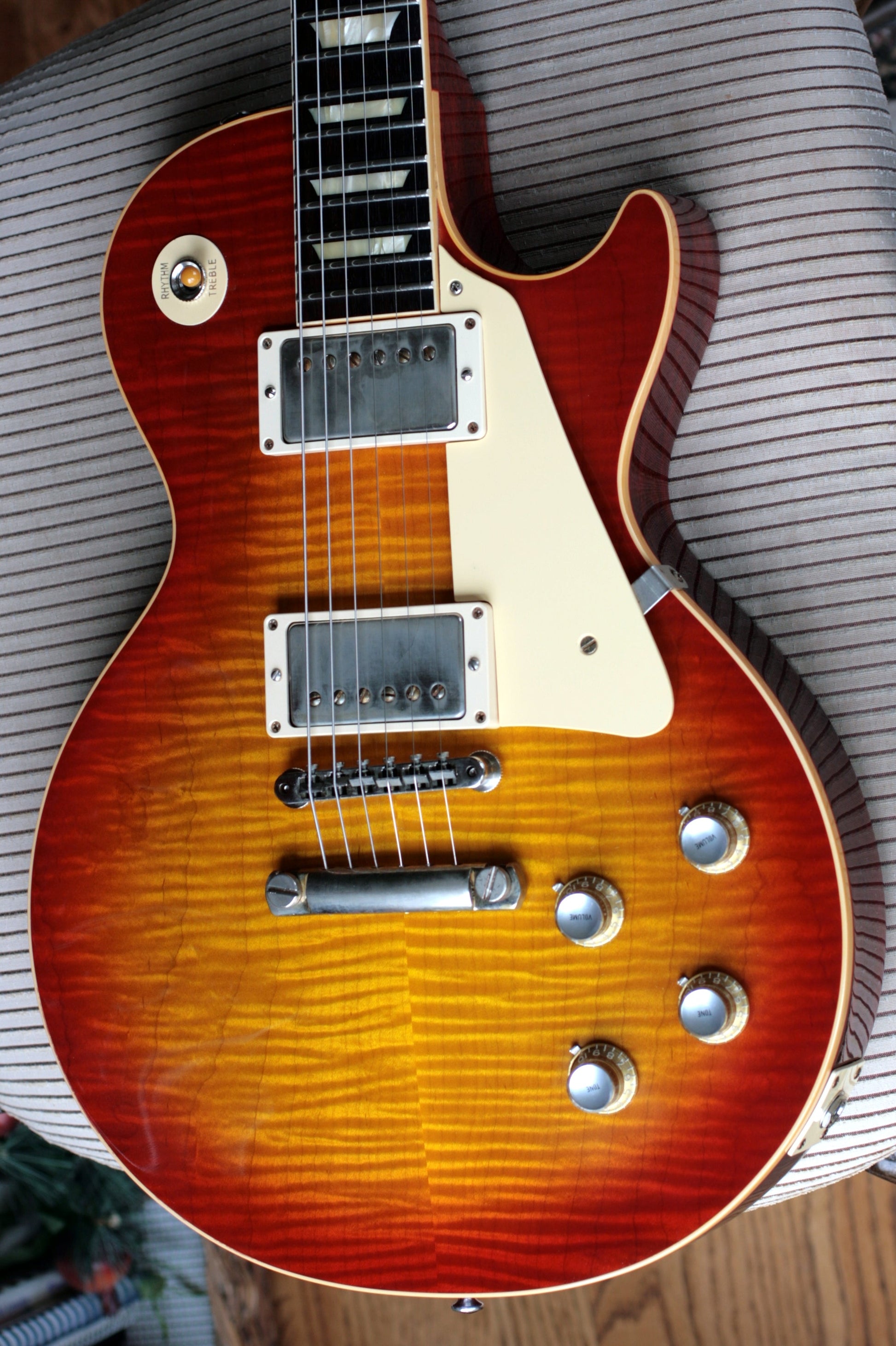 2019 Gibson 1960 Les Paul Historic '60 Reissue R0 Custom Shop Washed Cherry Sunburst