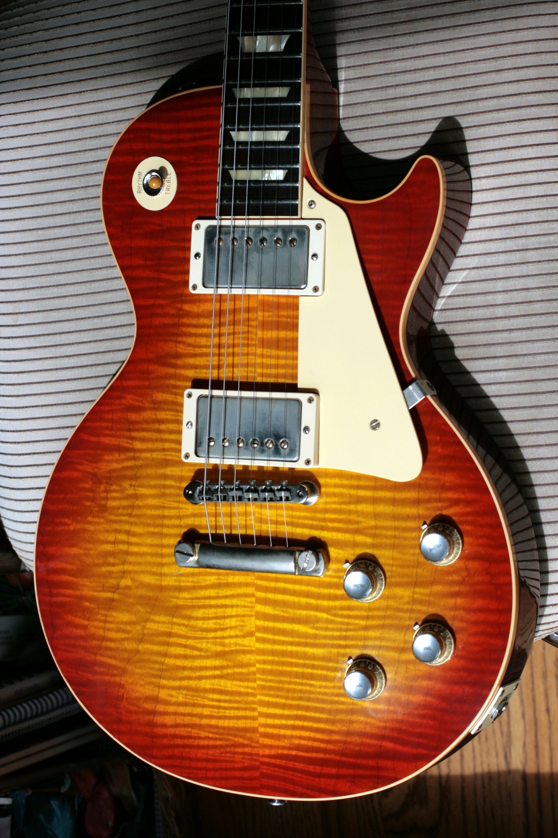2019 Gibson 1960 Les Paul Historic '60 Reissue R0 Custom Shop Washed Cherry Sunburst