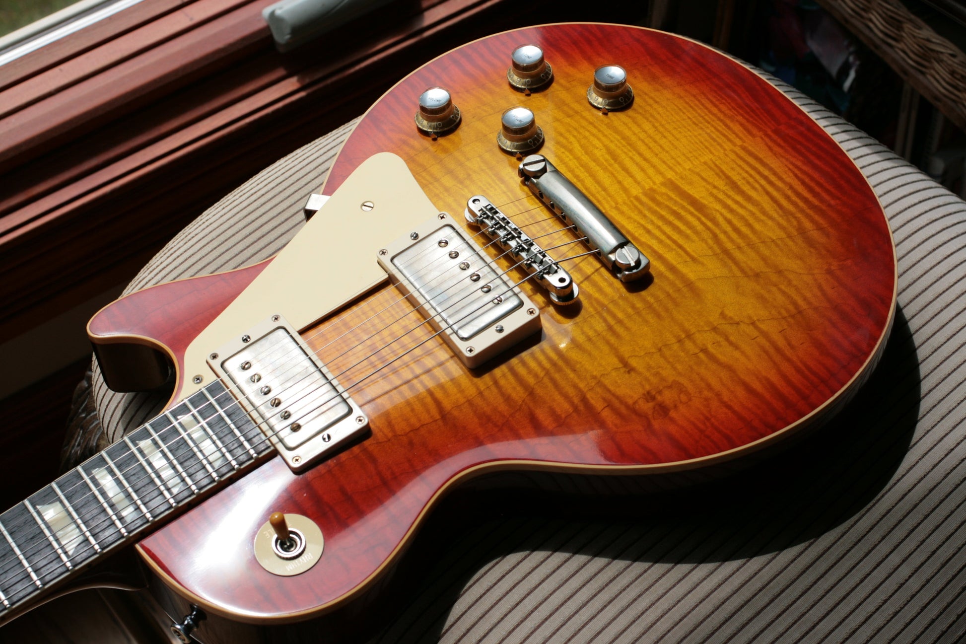 2019 Gibson 1960 Les Paul Historic '60 Reissue R0 Custom Shop Washed Cherry Sunburst