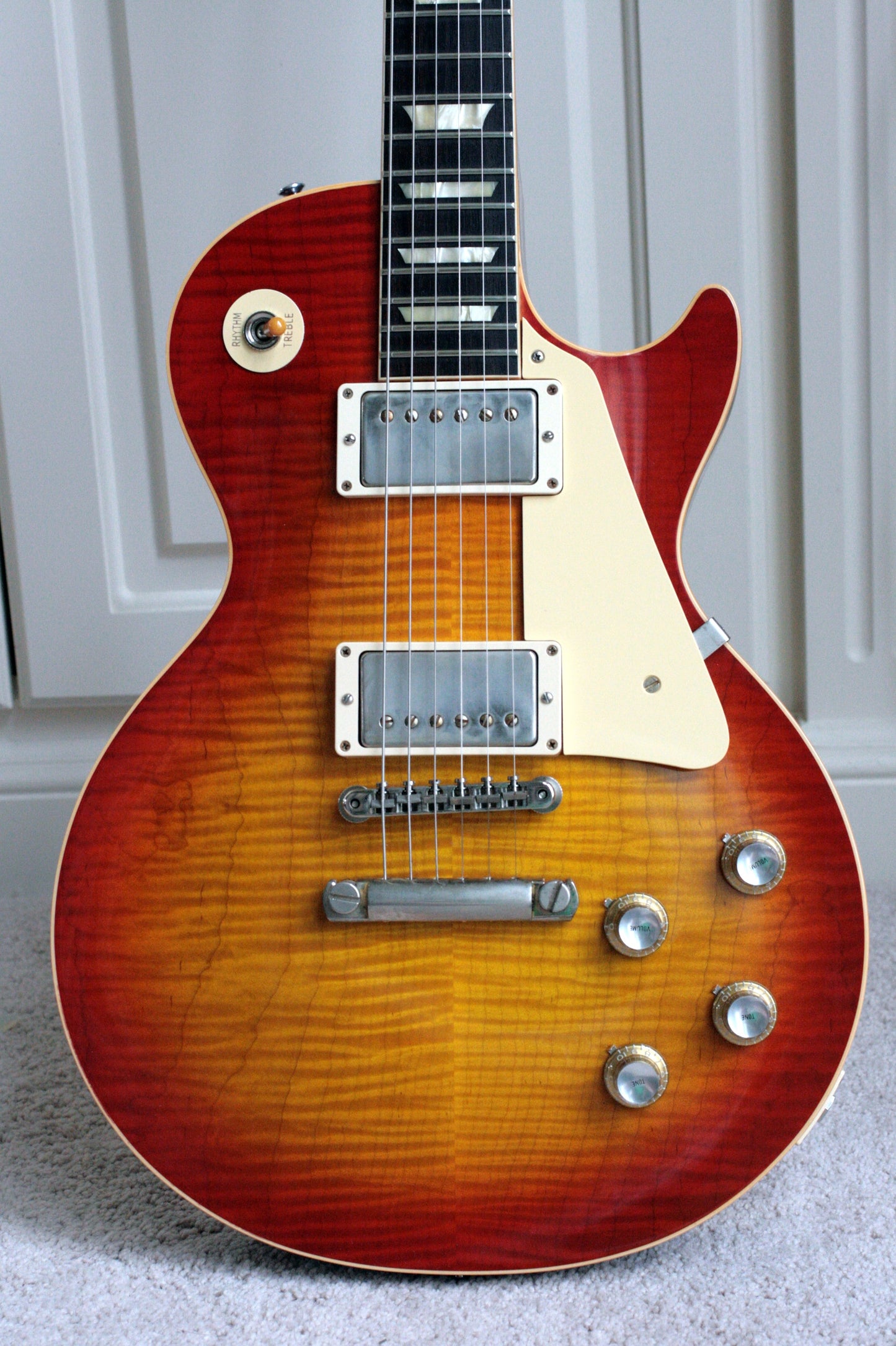 2019 Gibson 1960 Les Paul Historic '60 Reissue R0 Custom Shop Washed Cherry Sunburst