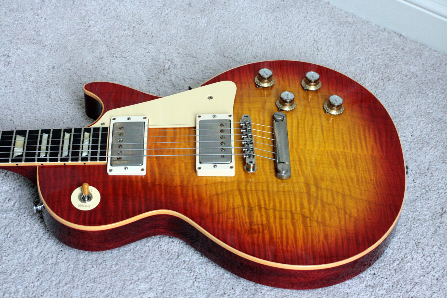 2019 Gibson 1960 Les Paul Historic '60 Reissue R0 Custom Shop Washed Cherry Sunburst